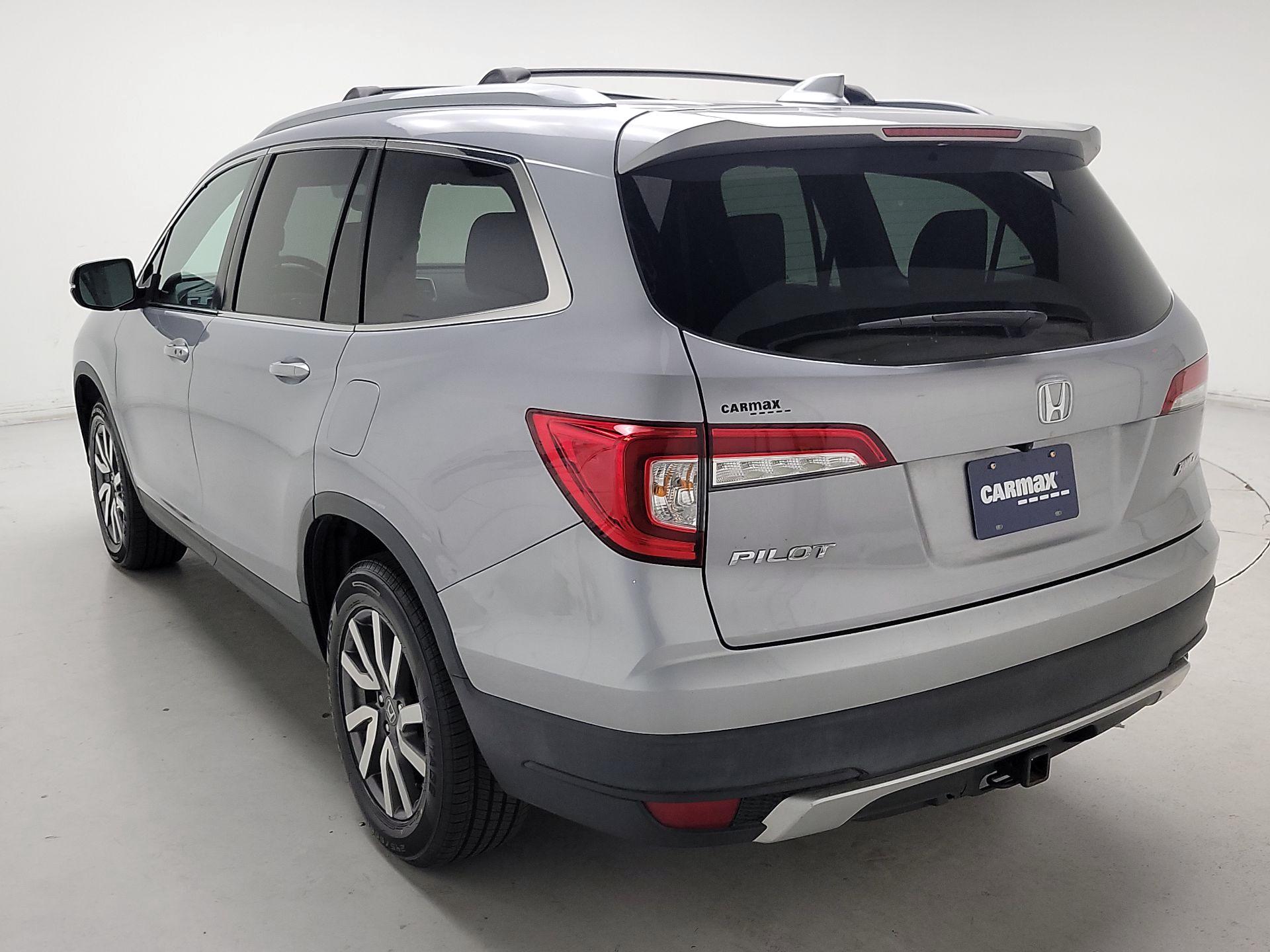 Thumbnail: 2019 Honda Pilot - 7