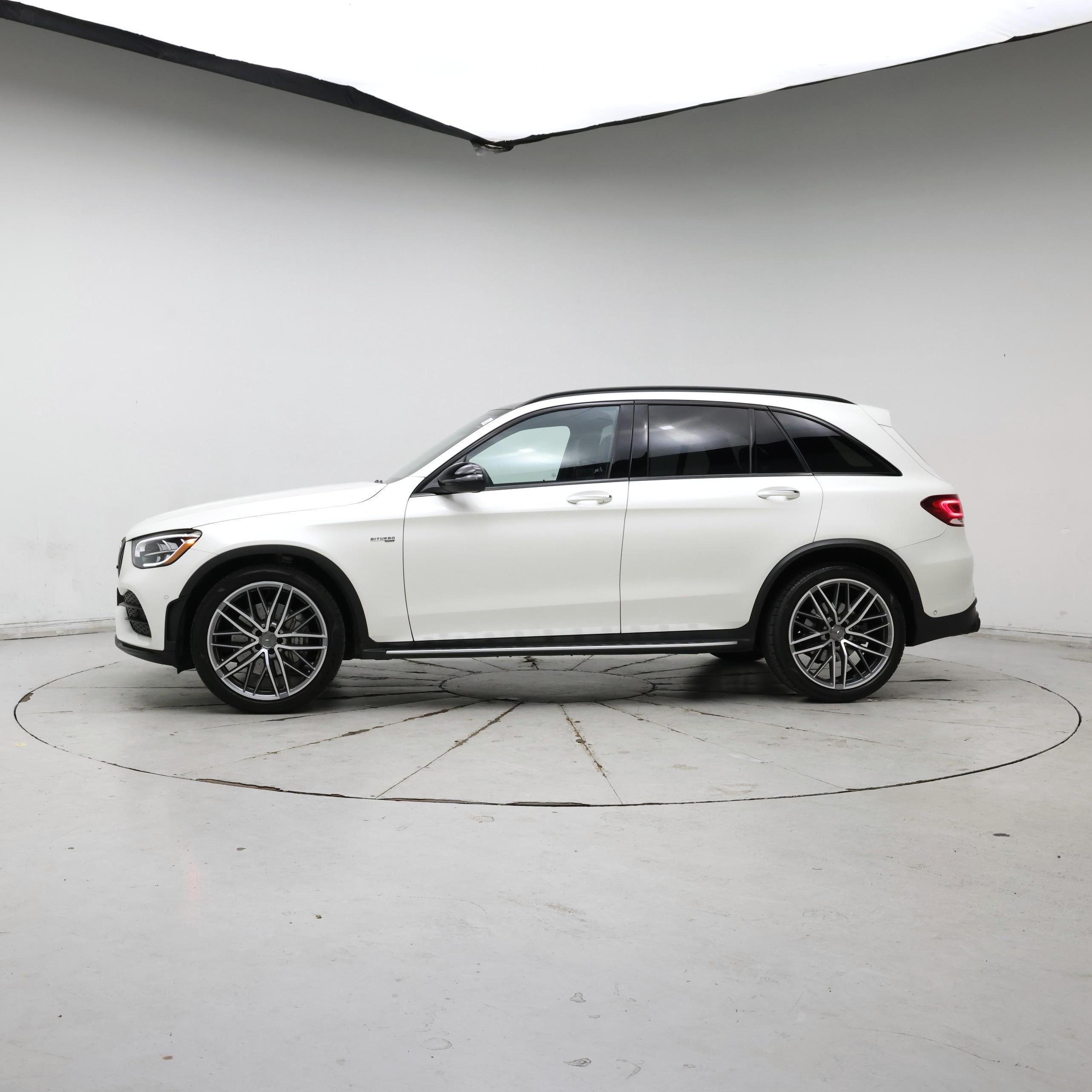 Thumbnail: 2022 Mercedes-Benz GLC - 3