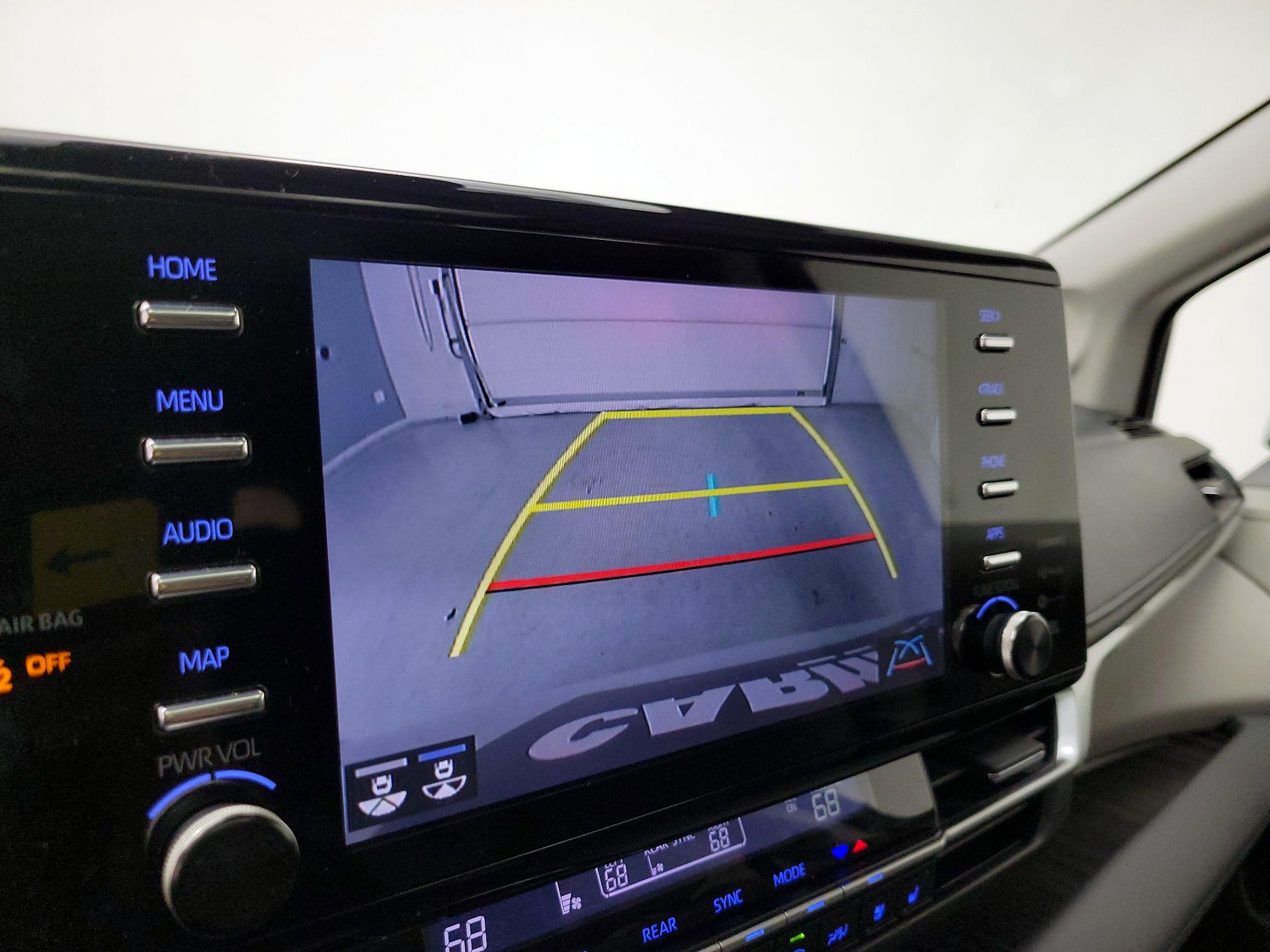 Thumbnail: 2023 Toyota Sienna - 15