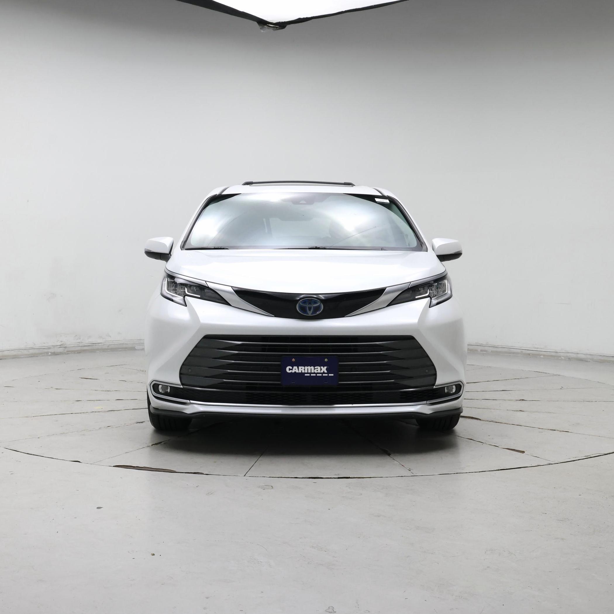 Thumbnail: 2023 Toyota Sienna - 5