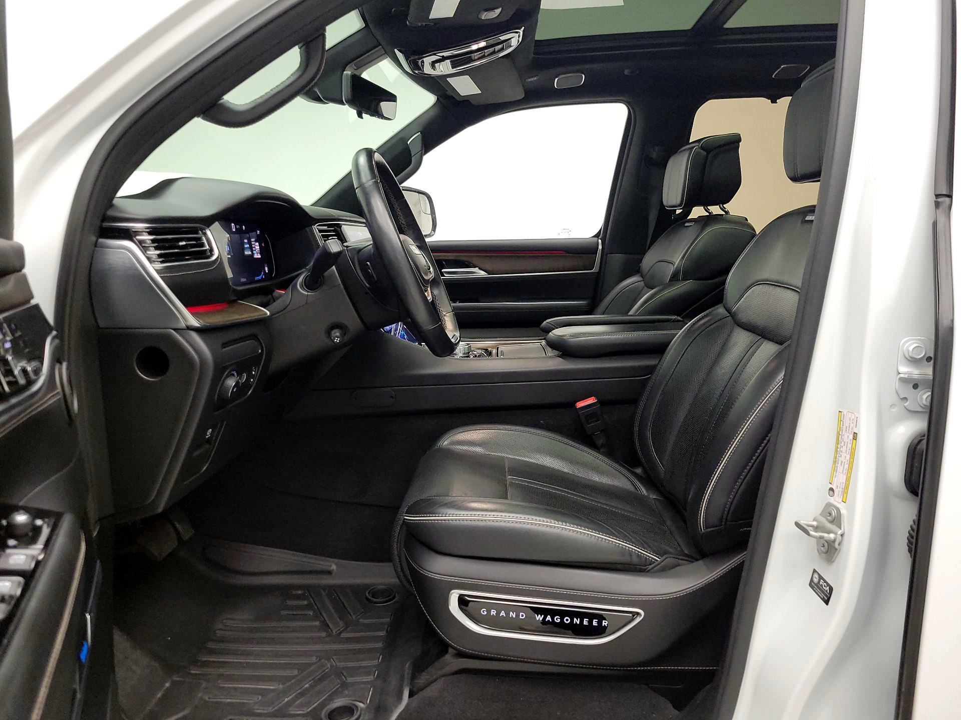 Thumbnail: 2023 Jeep Grand Wagoneer - 11