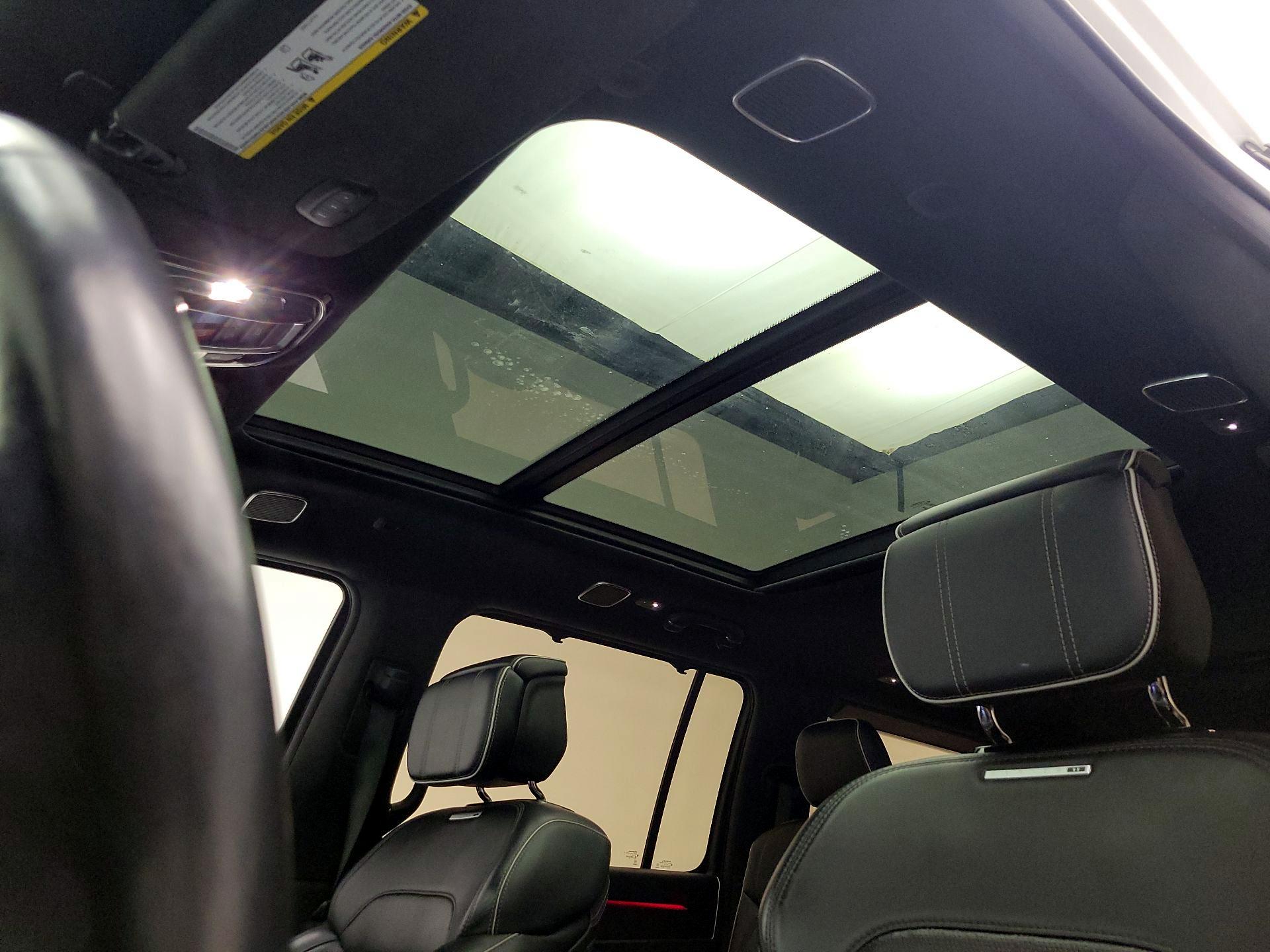 Thumbnail: 2023 Jeep Grand Wagoneer - 19