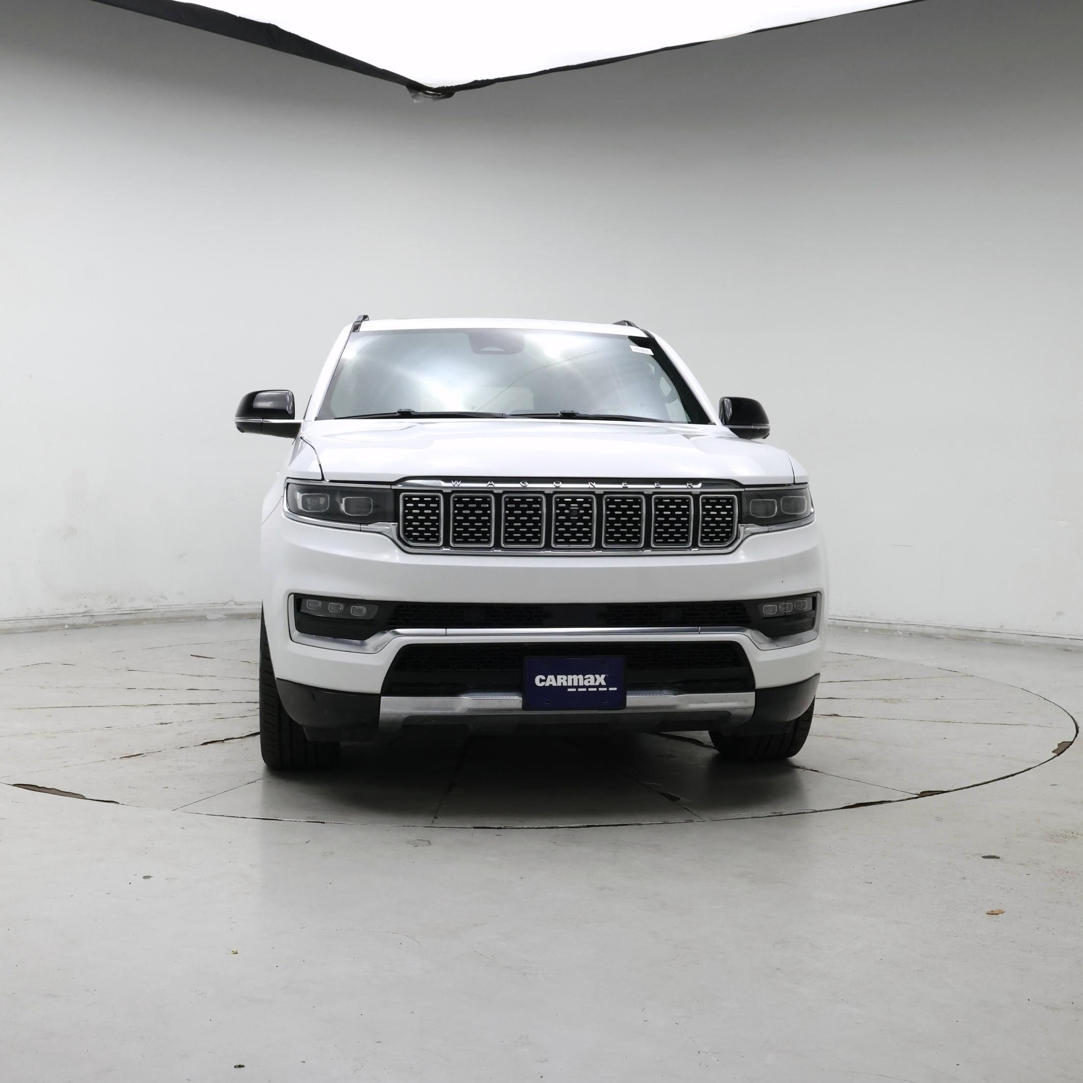 Thumbnail: 2023 Jeep Grand Wagoneer - 5