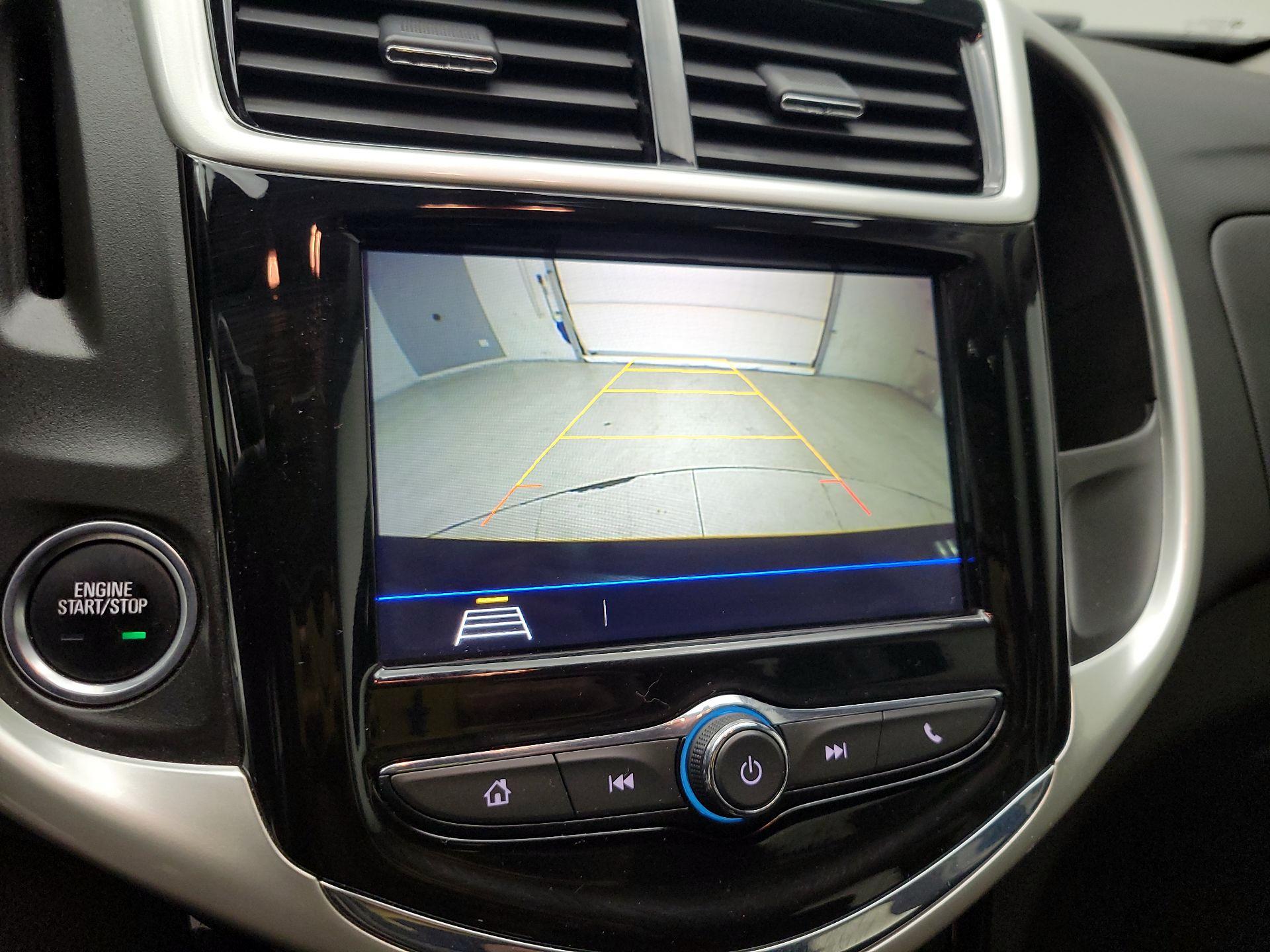 Thumbnail: 2018 Chevrolet Sonic - 14