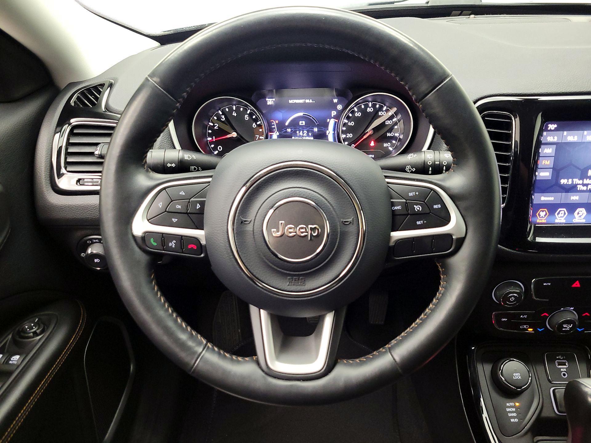 Thumbnail: 2019 Jeep Compass - 10