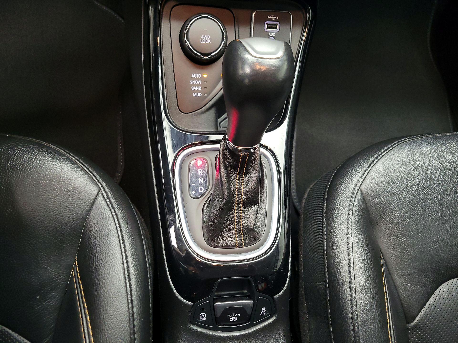 Thumbnail: 2019 Jeep Compass - 17