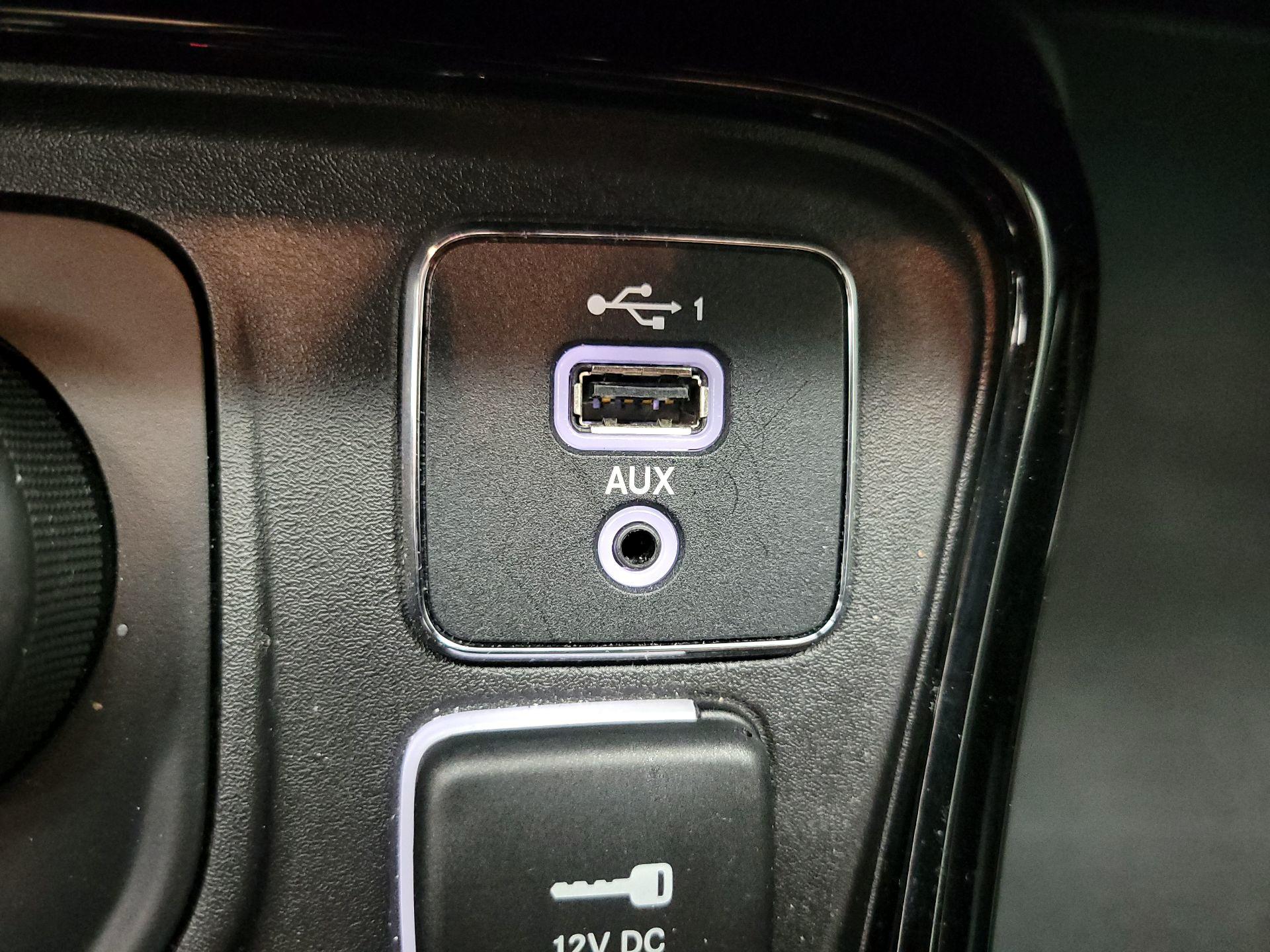 Thumbnail: 2019 Jeep Compass - 18