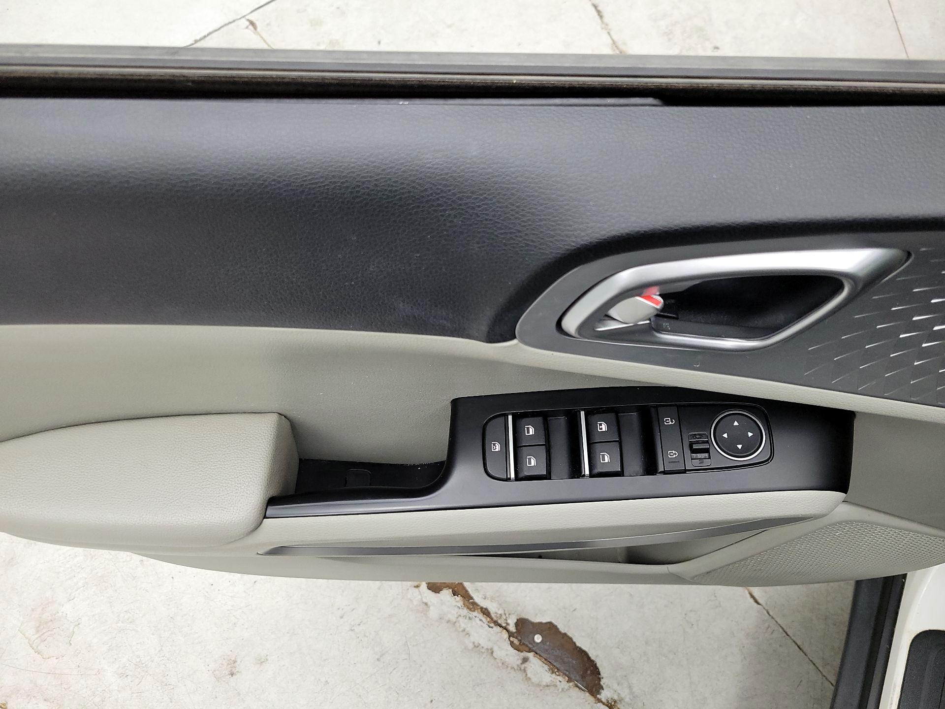 Thumbnail: 2022 Kia Soul - 12