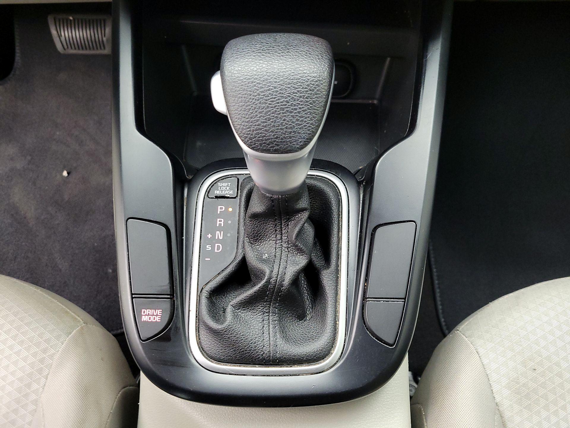 Thumbnail: 2022 Kia Soul - 17