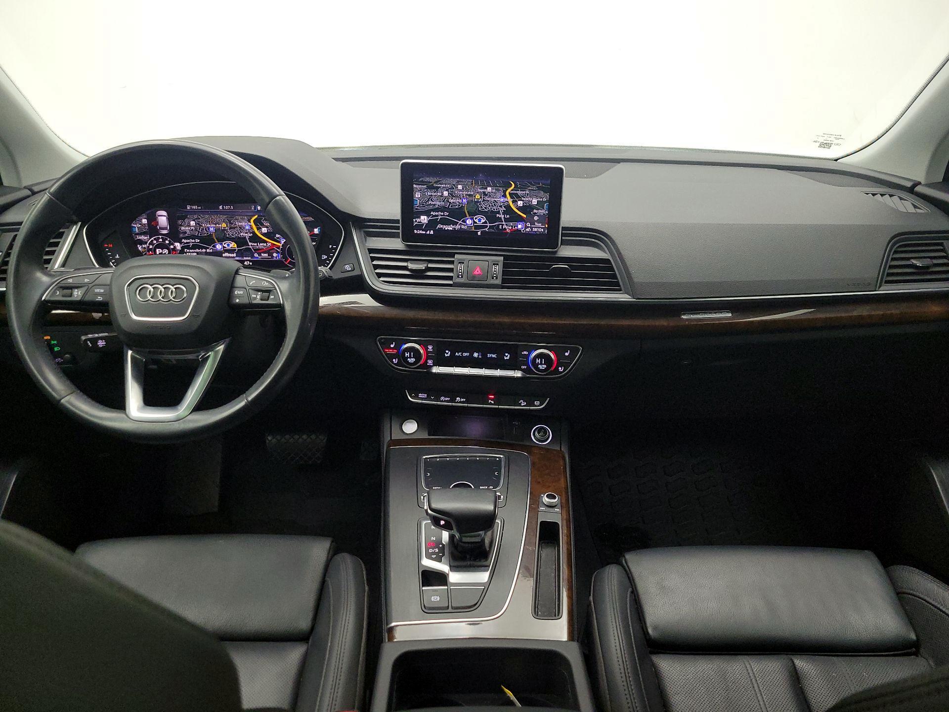 Thumbnail: 2020 Audi Q5 - 9