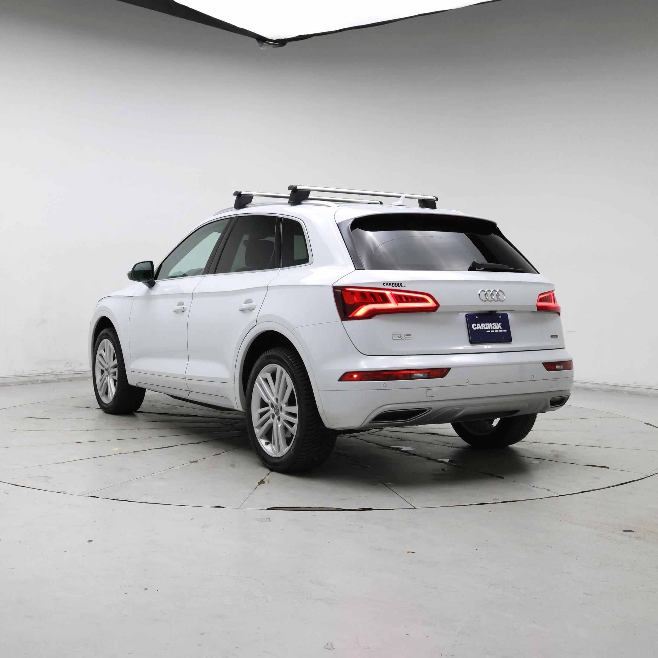 Thumbnail: 2020 Audi Q5 - 2