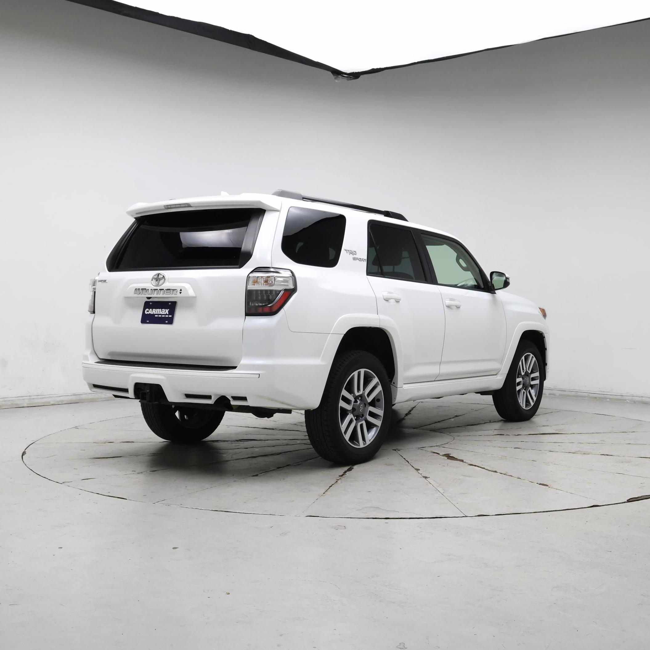 Thumbnail: 2023 Toyota 4Runner - 8