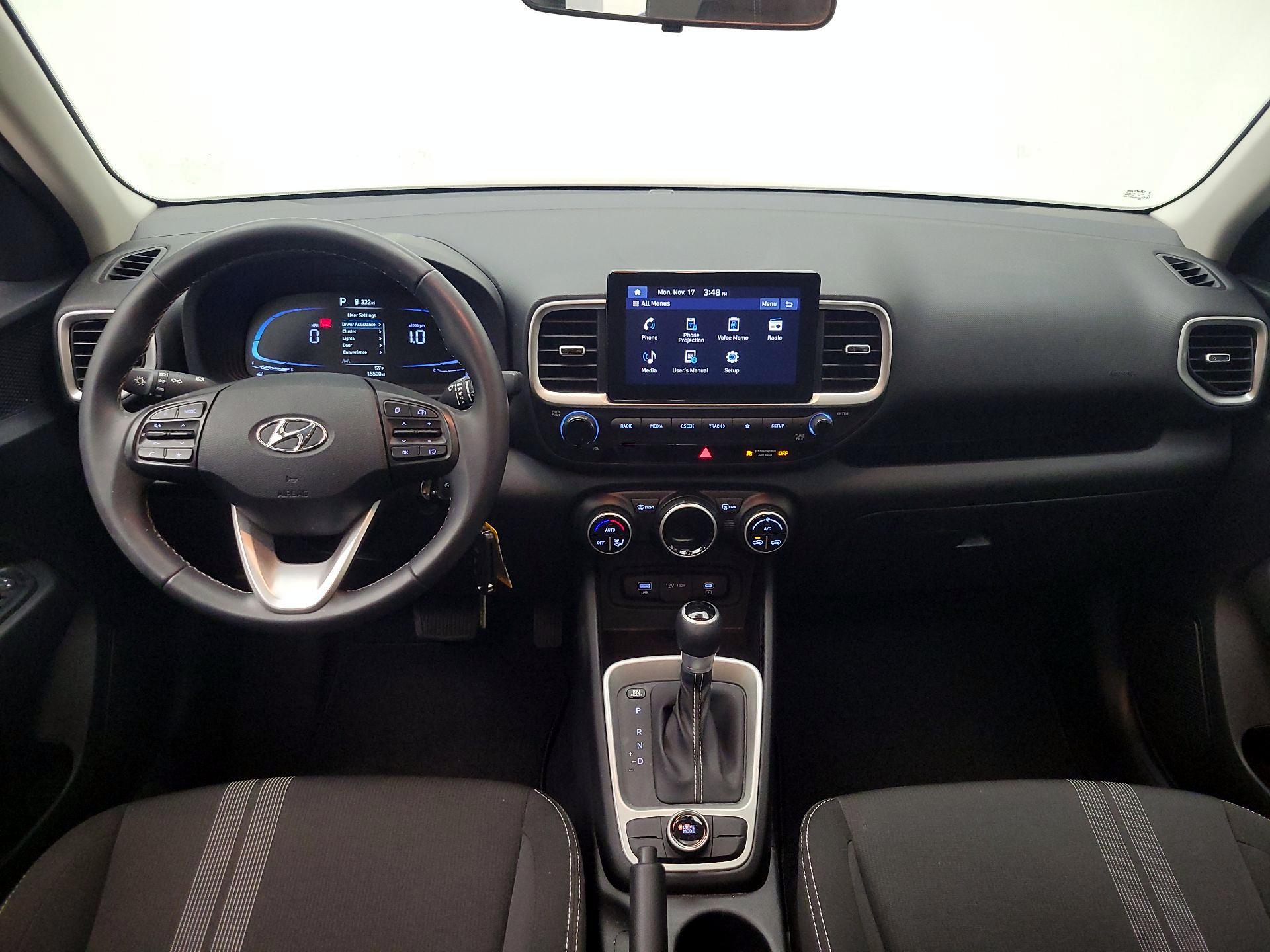 Thumbnail: 2023 Hyundai Venue - 9