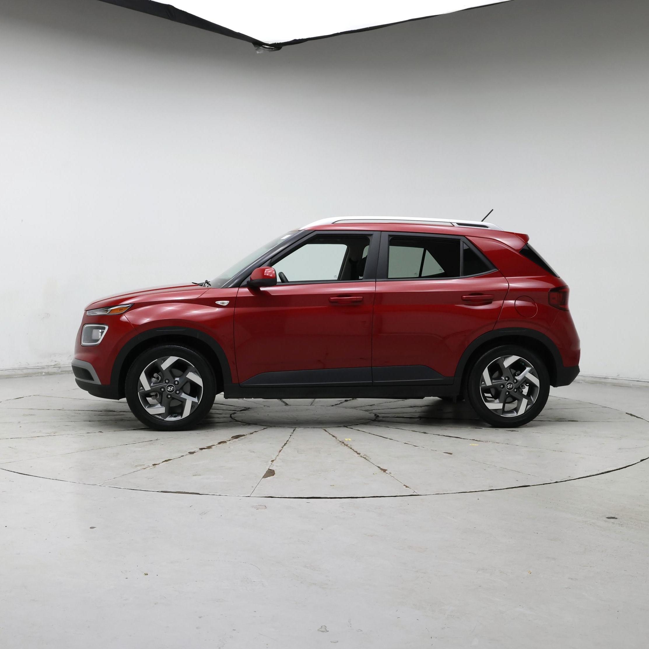 Thumbnail: 2023 Hyundai Venue - 3