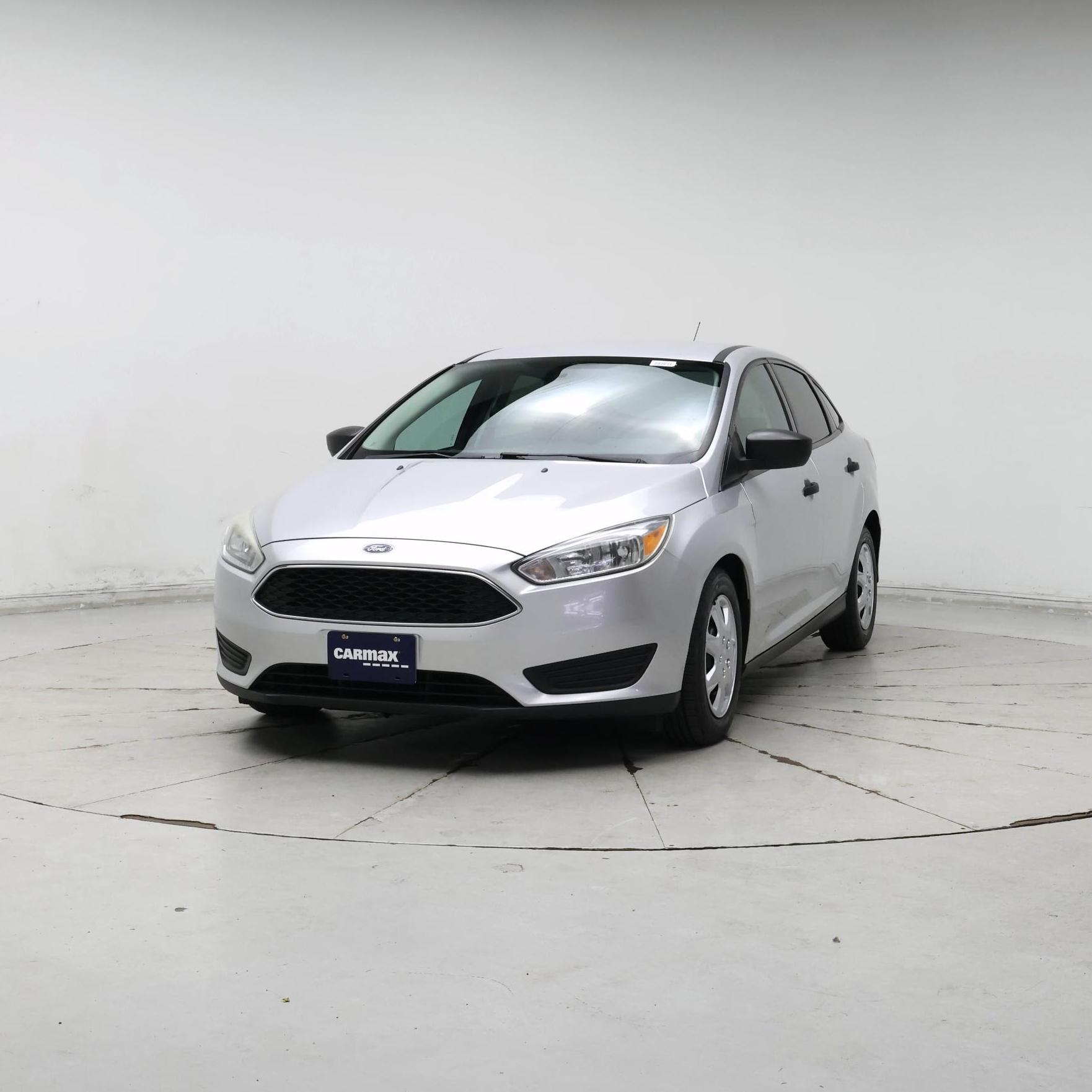 Thumbnail: 2017 Ford Focus - 4