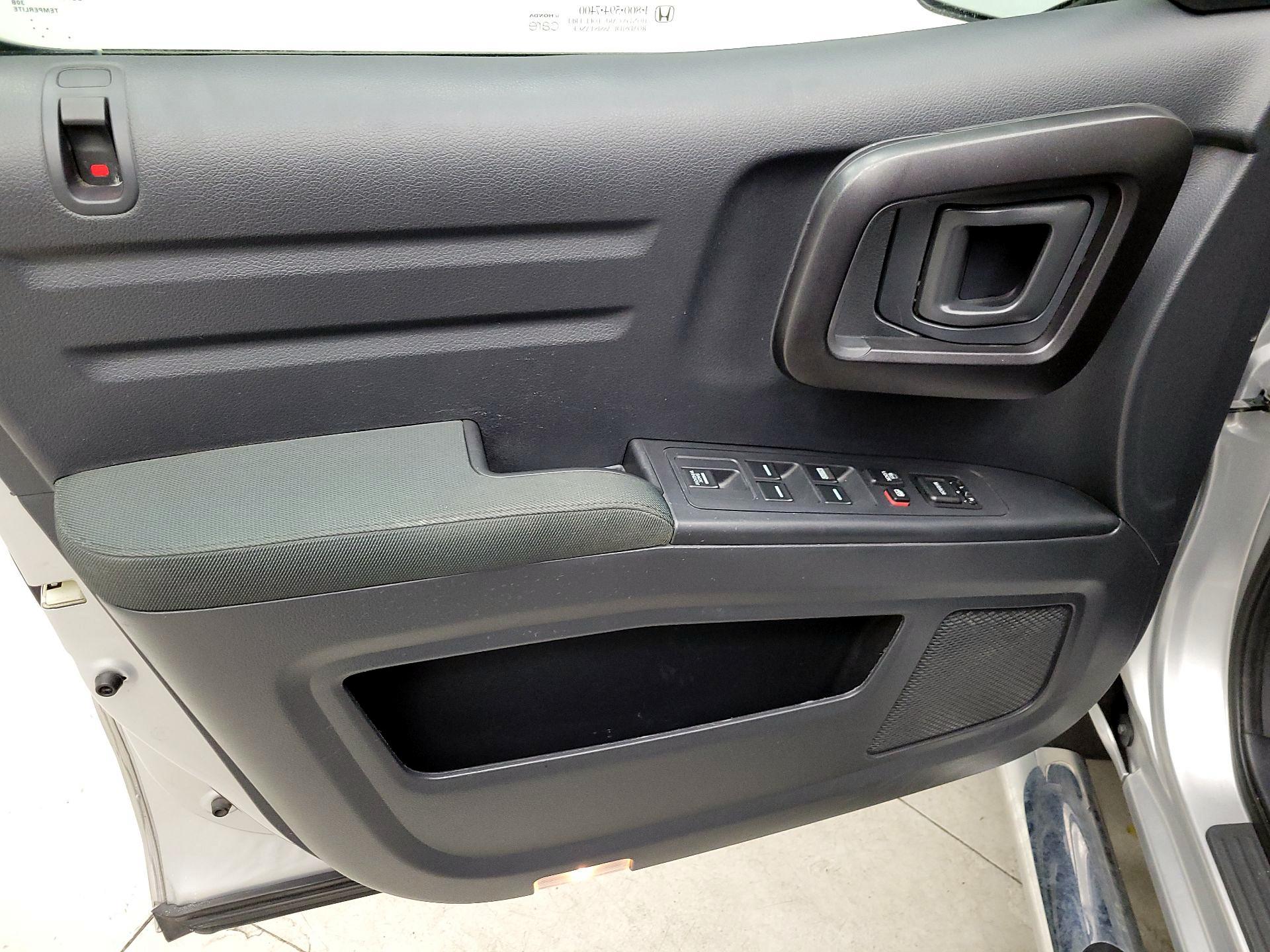 Thumbnail: 2014 Honda Ridgeline - 12