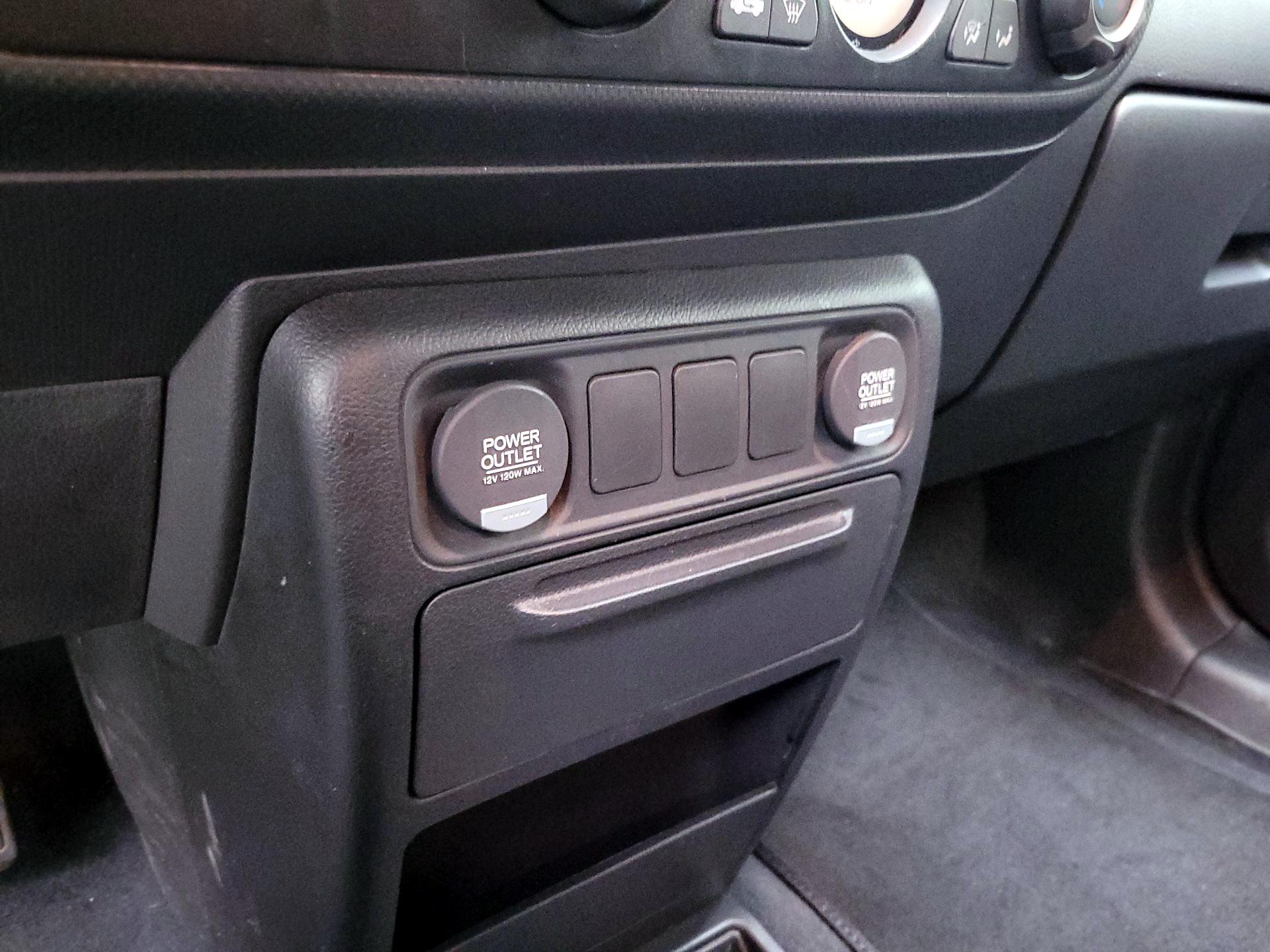 Thumbnail: 2014 Honda Ridgeline - 18