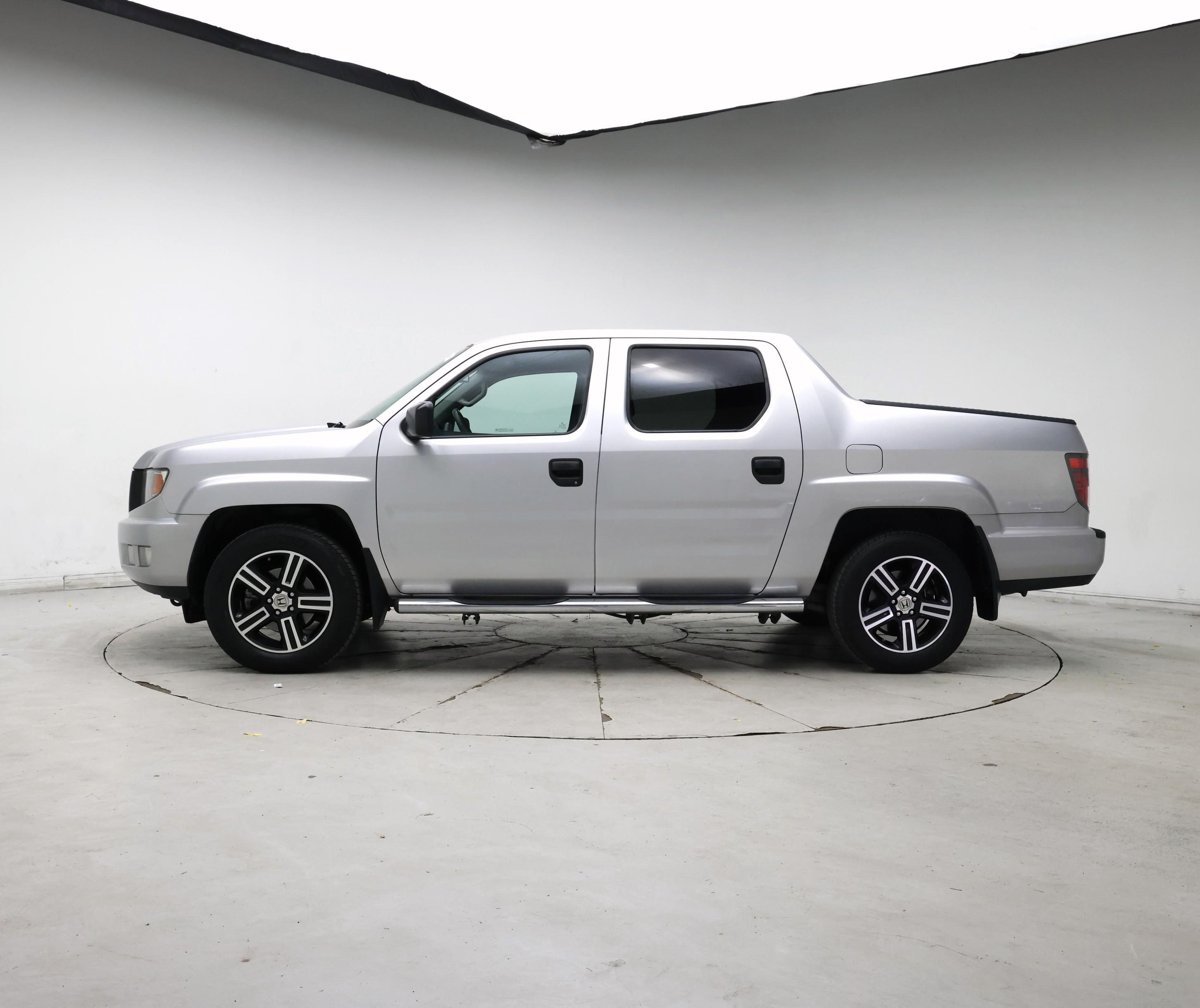 Thumbnail: 2014 Honda Ridgeline - 3