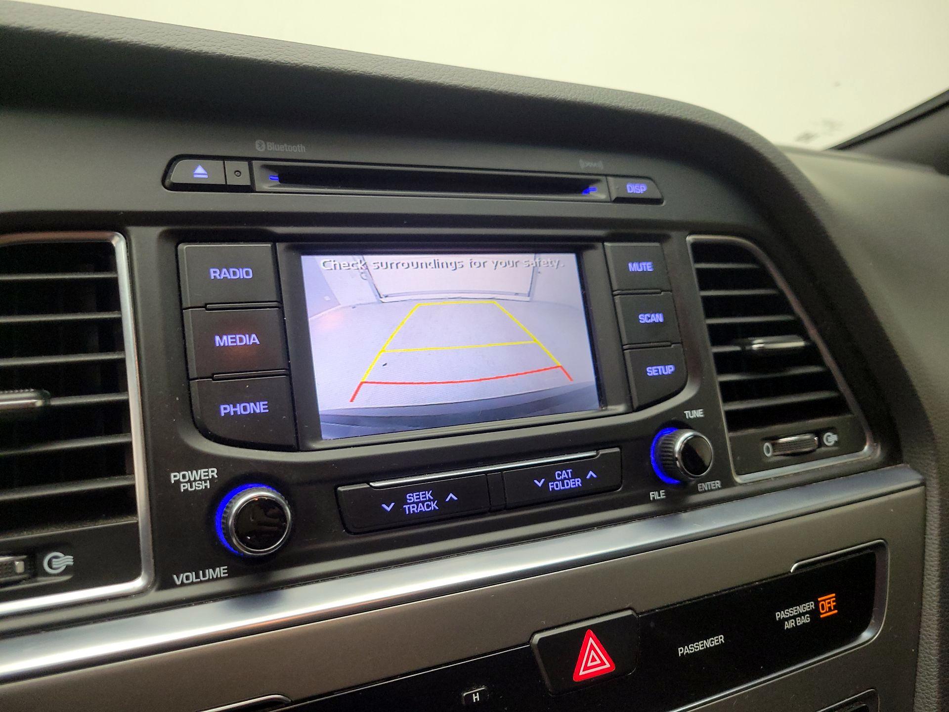 Thumbnail: 2015 Hyundai Sonata - 14