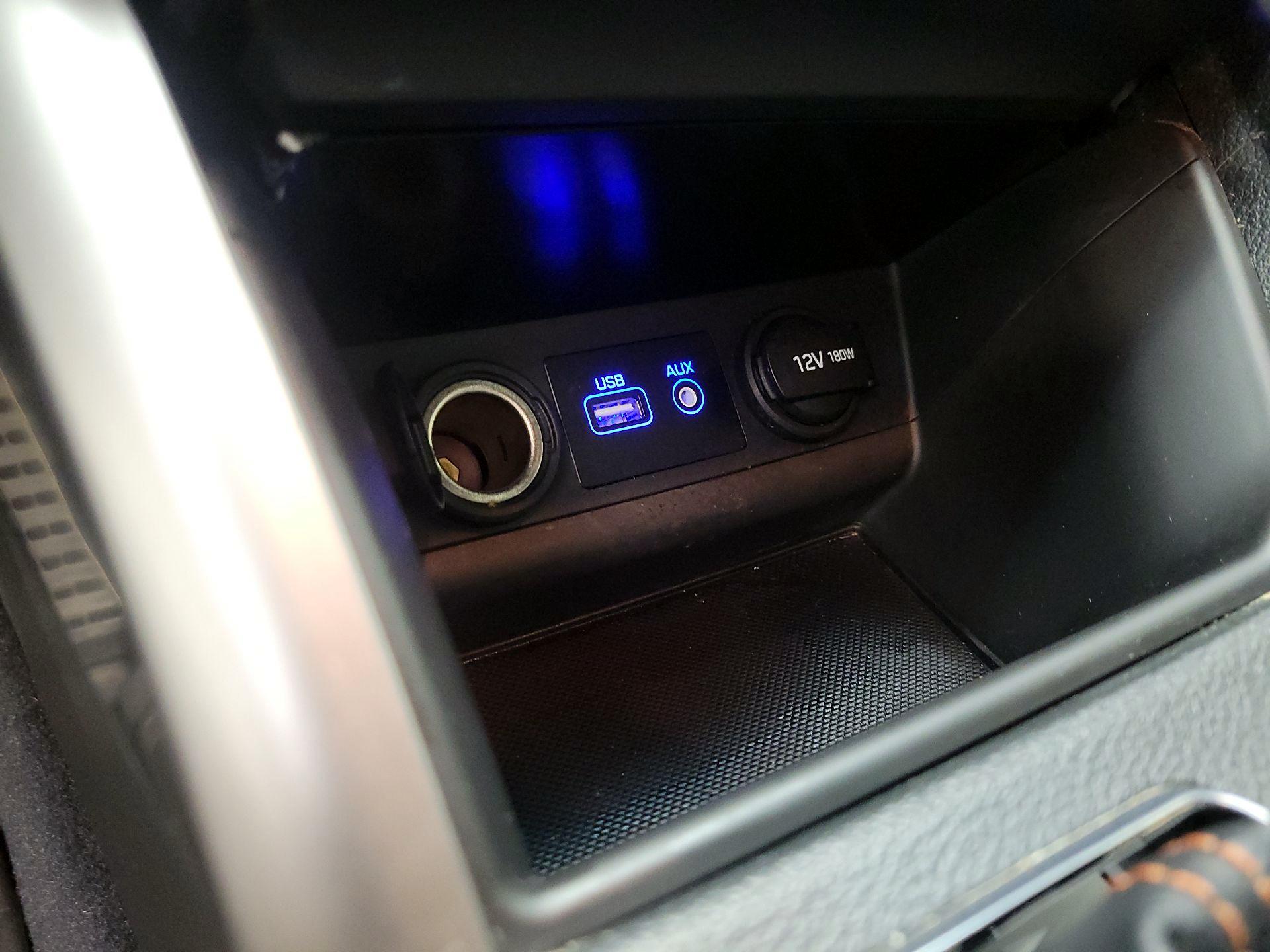 Thumbnail: 2015 Hyundai Sonata - 18