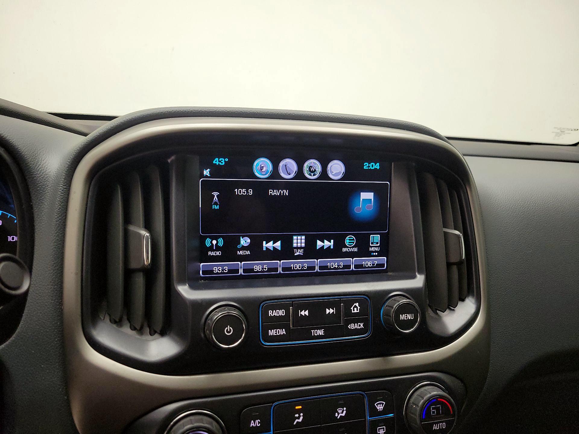 Thumbnail: 2016 Chevrolet Colorado - 16