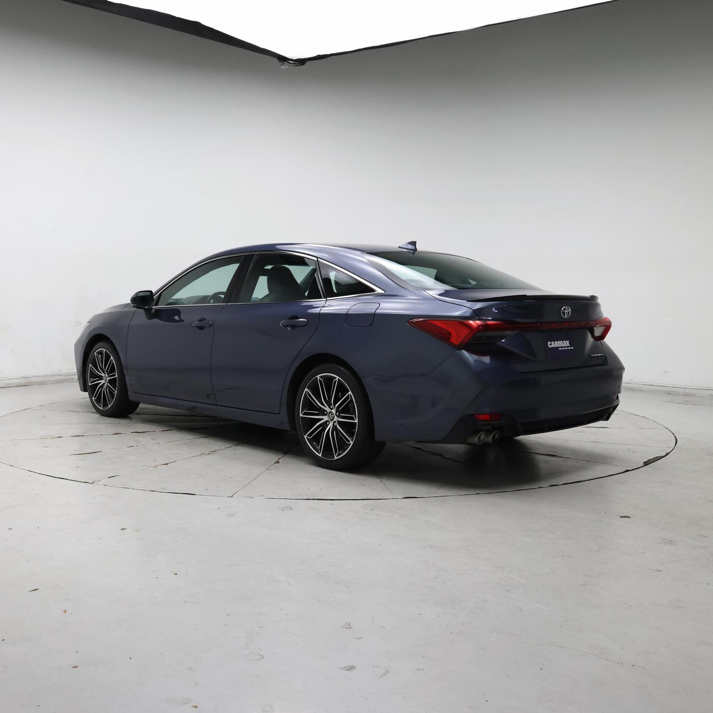 Thumbnail: 2019 Toyota Avalon - 2