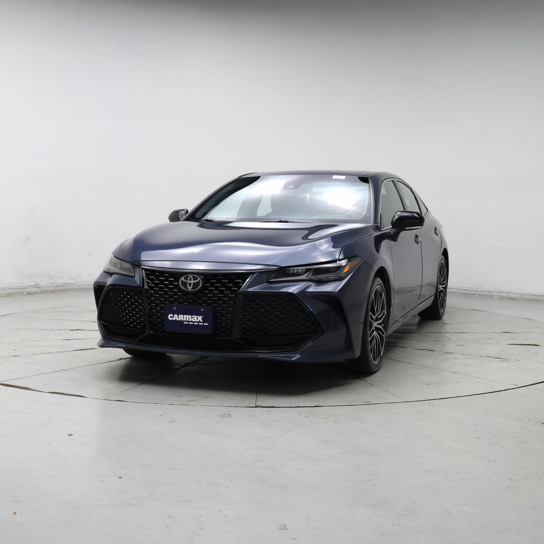 Thumbnail: 2019 Toyota Avalon - 4