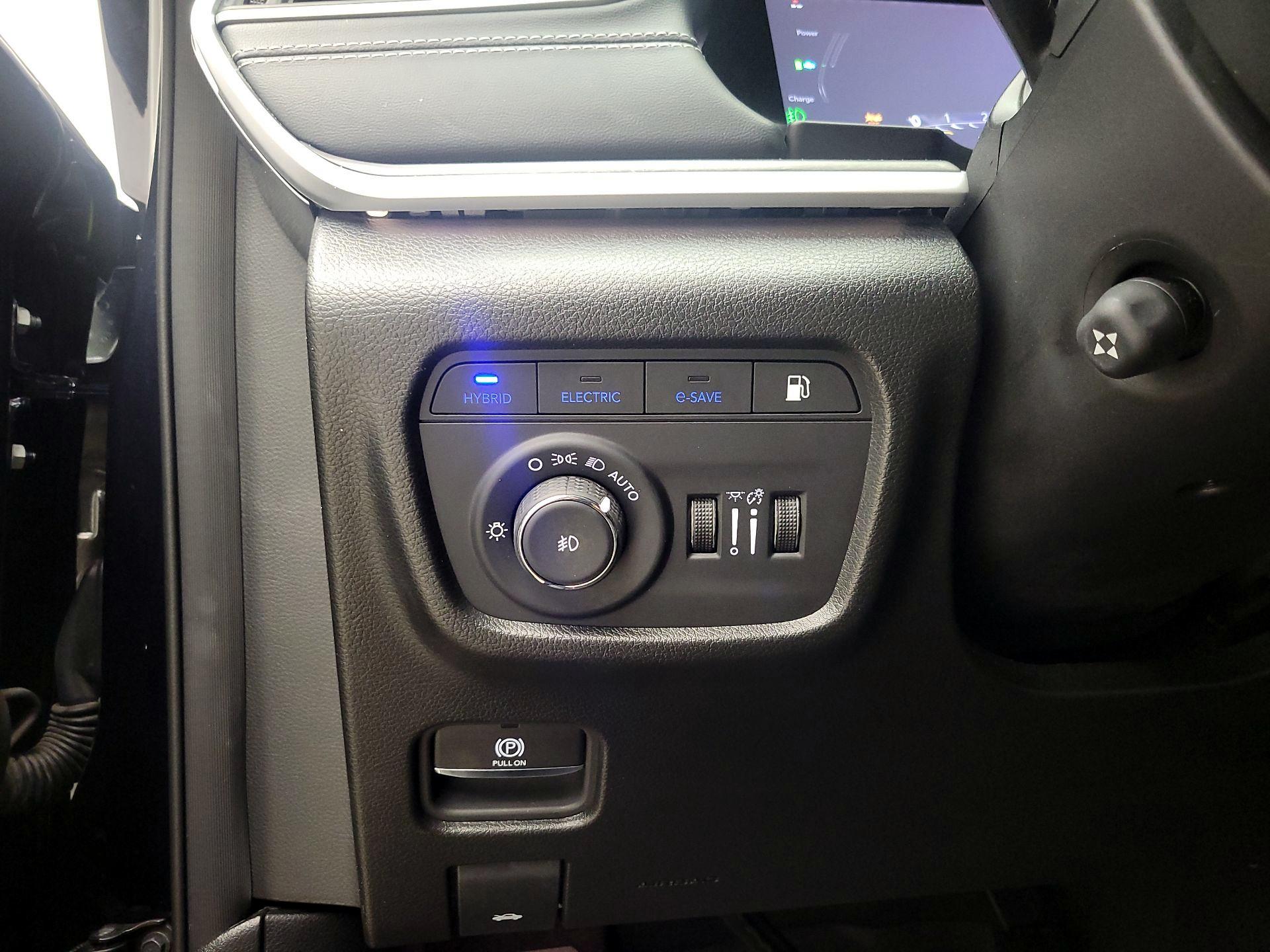 Thumbnail: 2024 Jeep Grand Cherokee - 13