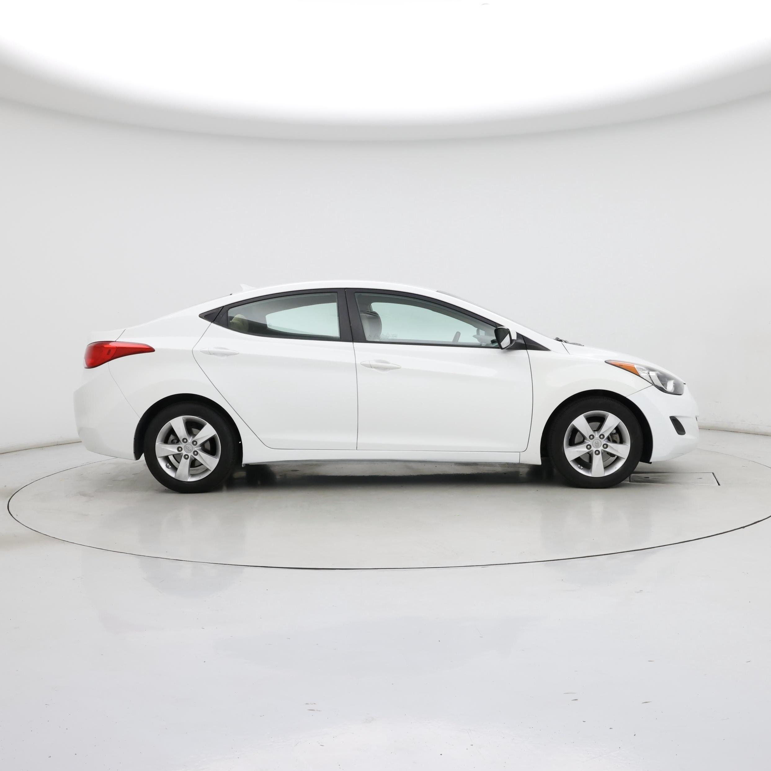 Thumbnail: 2013 Hyundai Elantra - 7