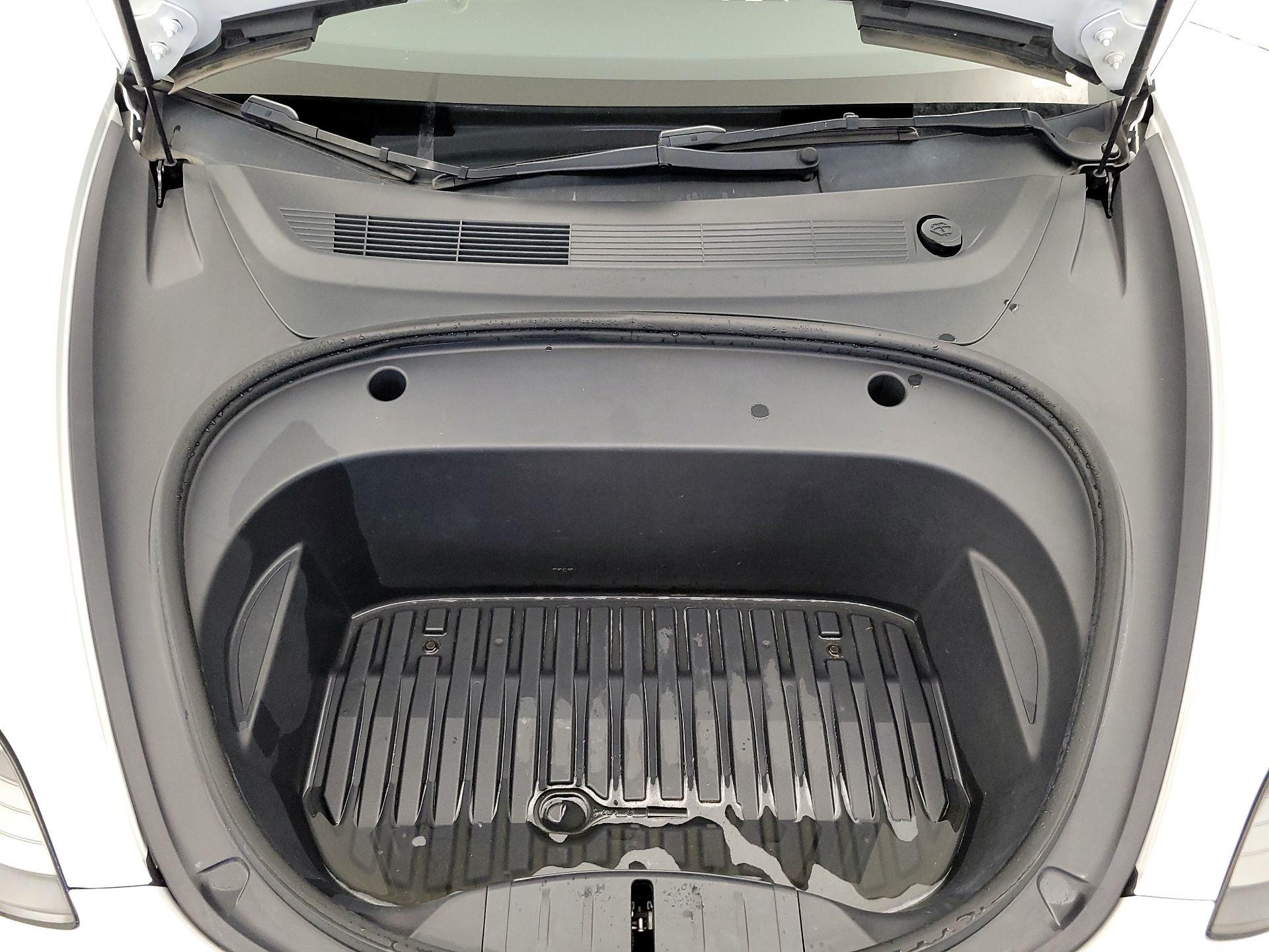 Thumbnail: 2022 Tesla Model 3 - 20