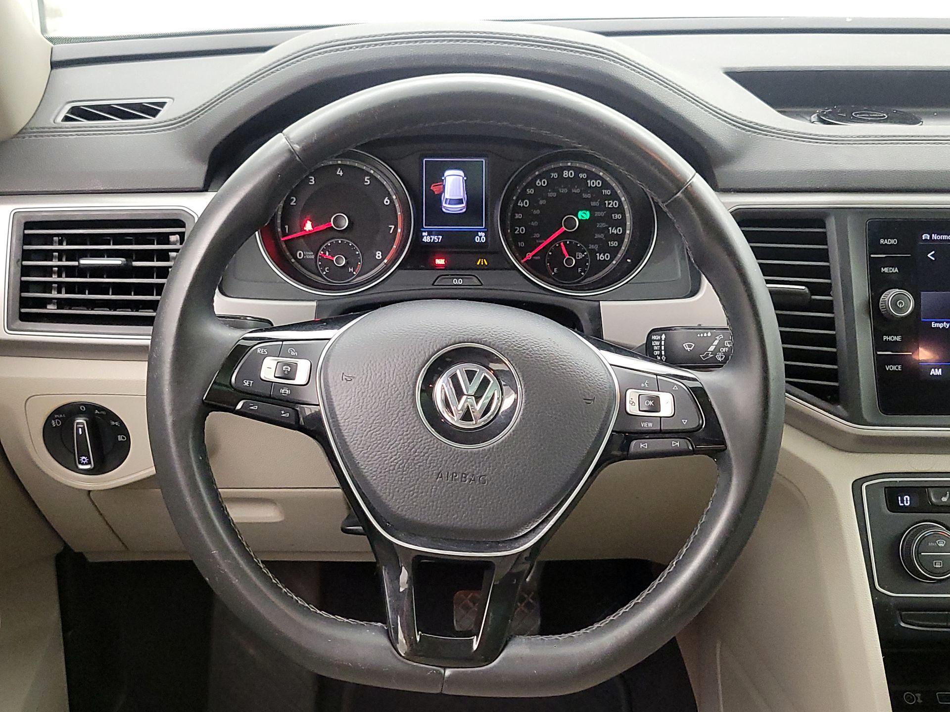 Thumbnail: 2019 Volkswagen Atlas - 10