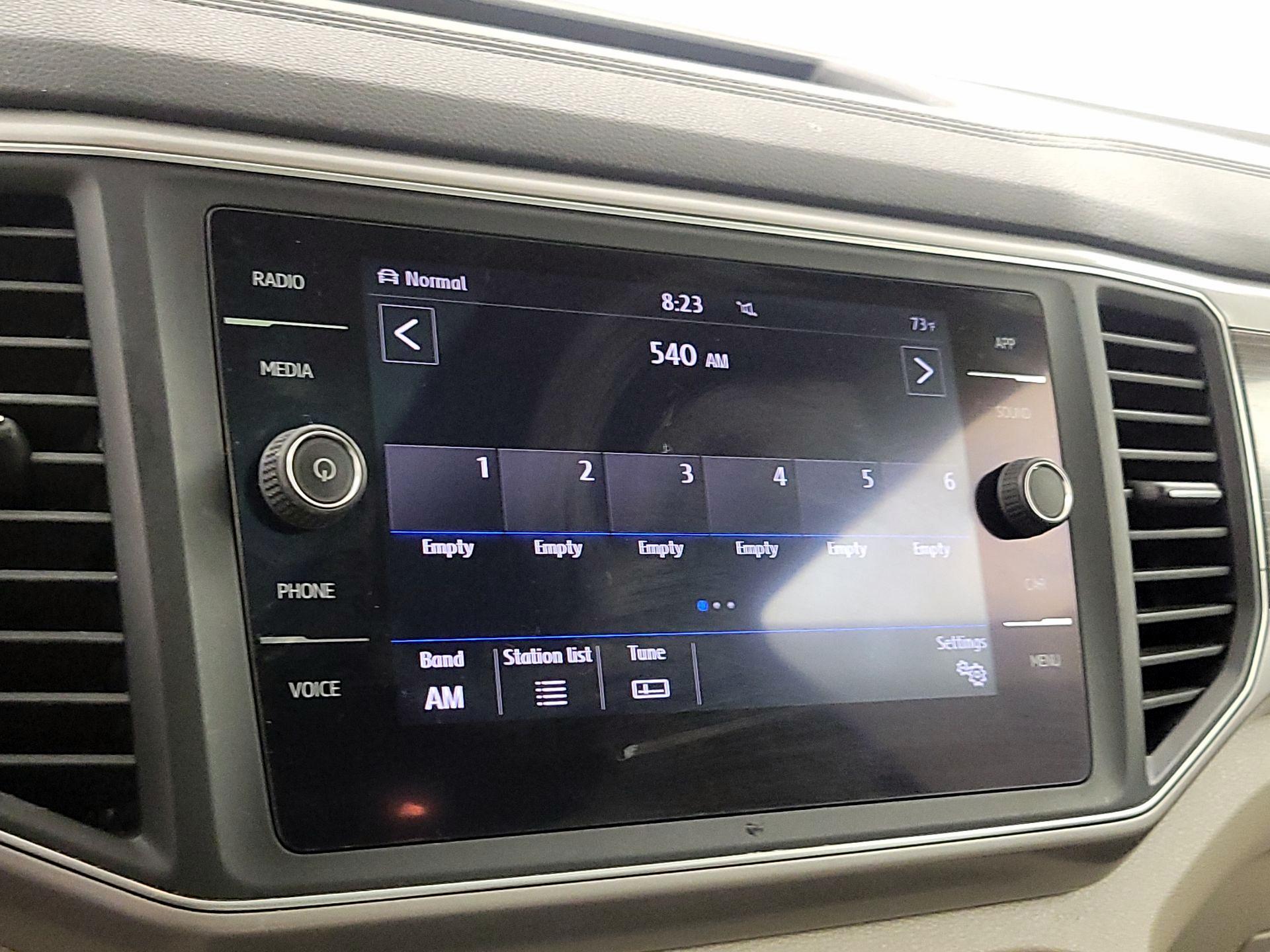 Thumbnail: 2019 Volkswagen Atlas - 15