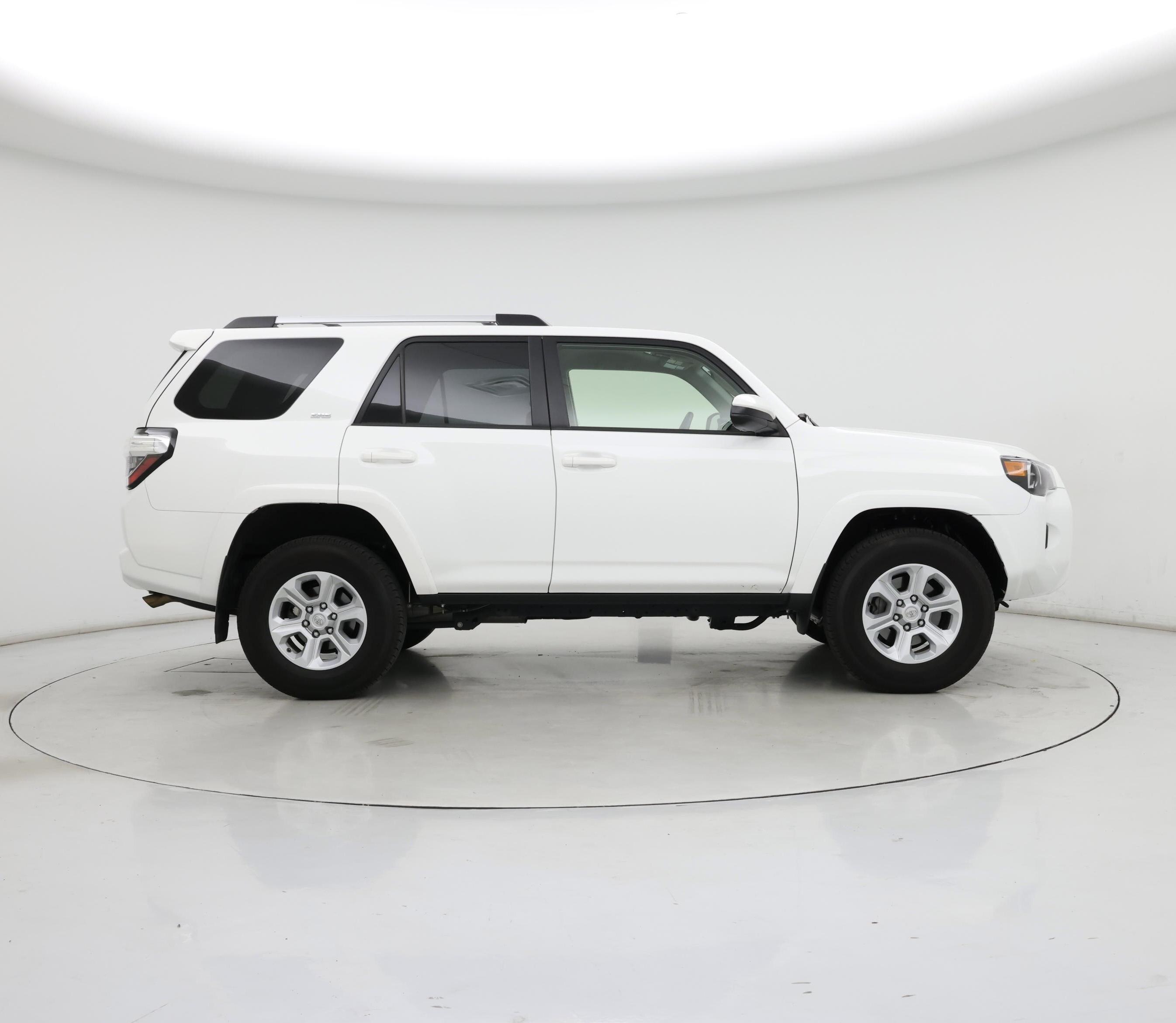 Thumbnail: 2023 Toyota 4Runner - 7