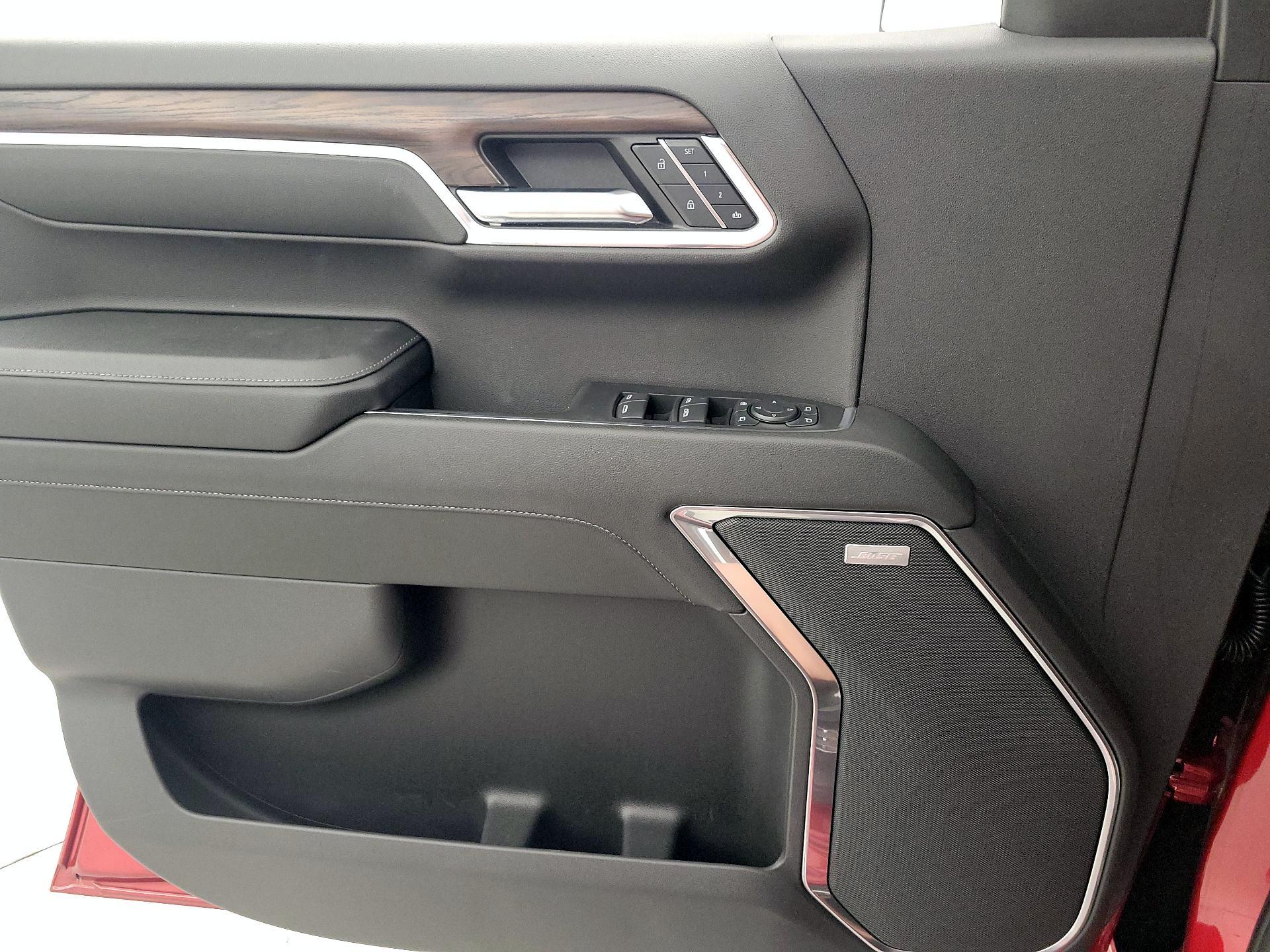 Thumbnail: 2024 GMC Sierra 1500 - 12
