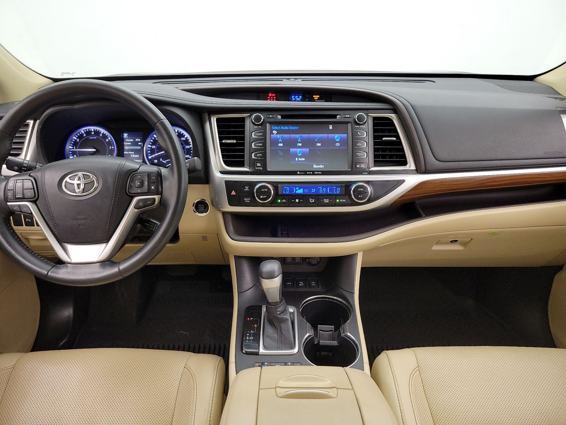 Thumbnail: 2018 Toyota Highlander - 9