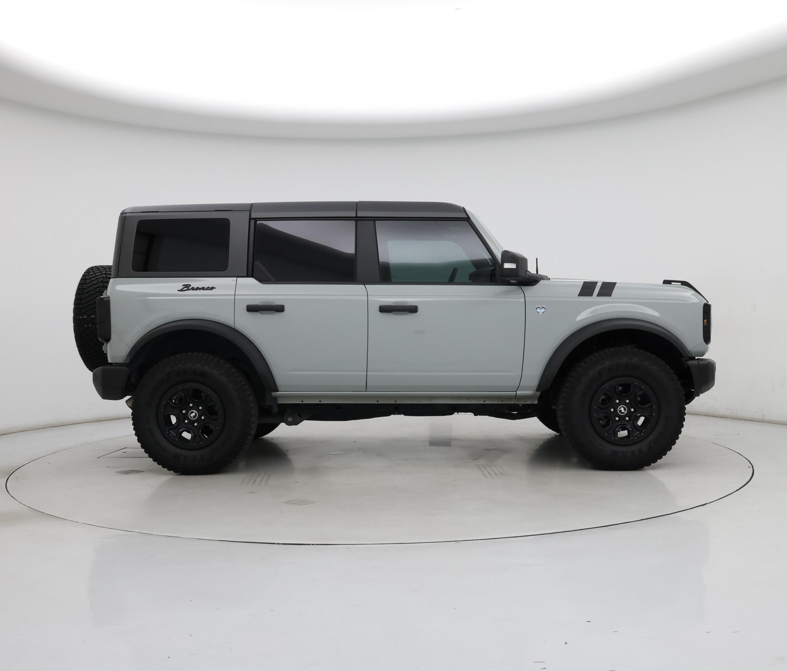 Thumbnail: 2023 Ford Bronco - 7