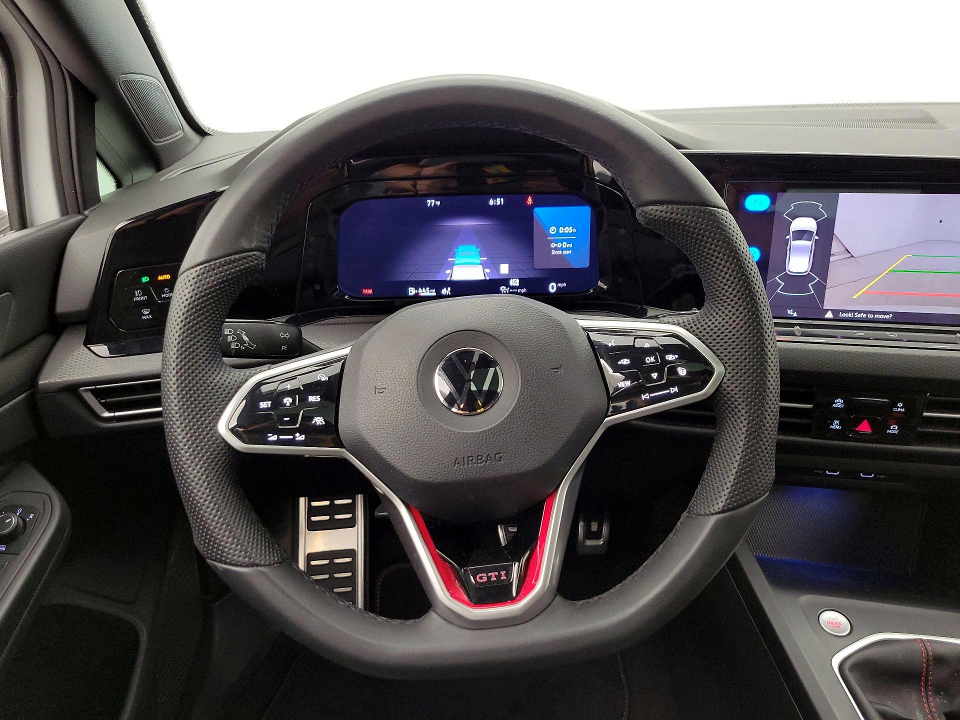 Thumbnail: 2022 Volkswagen Golf - 10