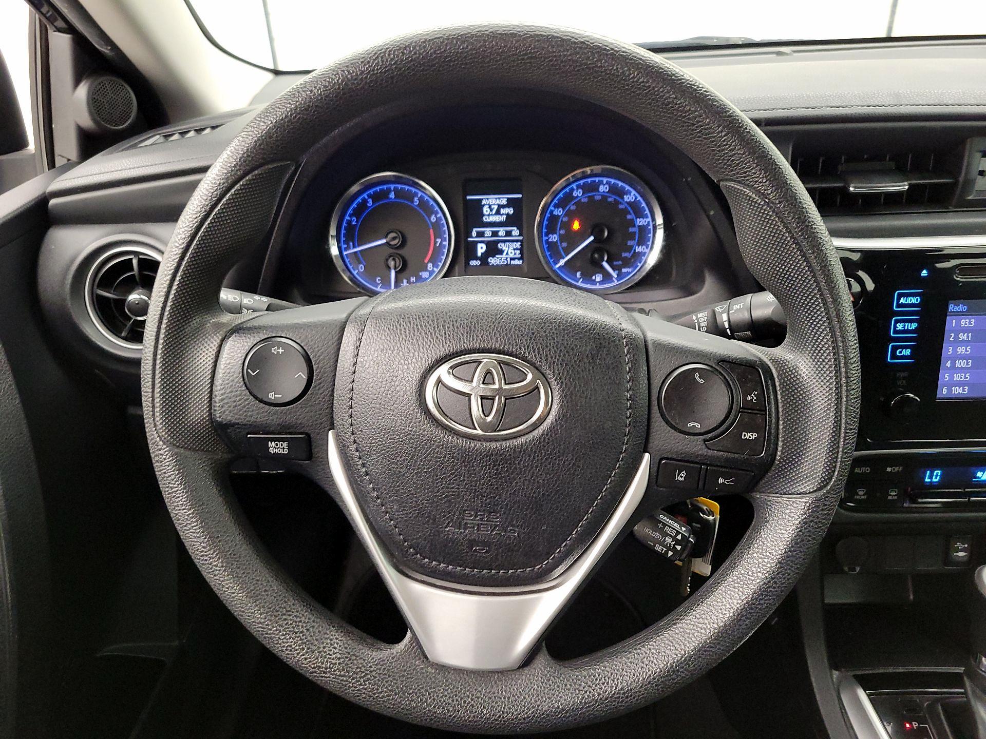 Thumbnail: 2019 Toyota Corolla - 10