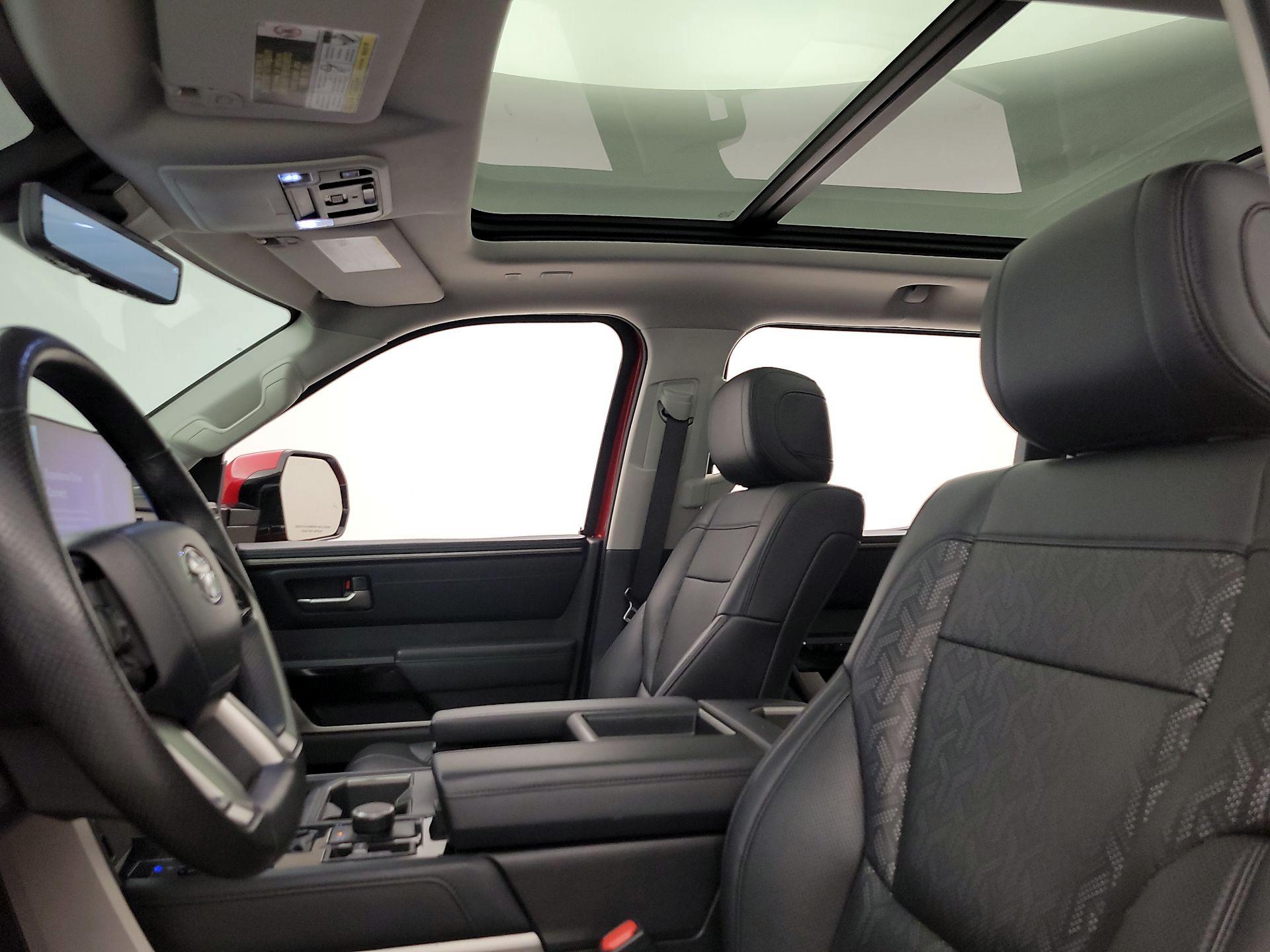 Thumbnail: 2022 Toyota Tundra - 19