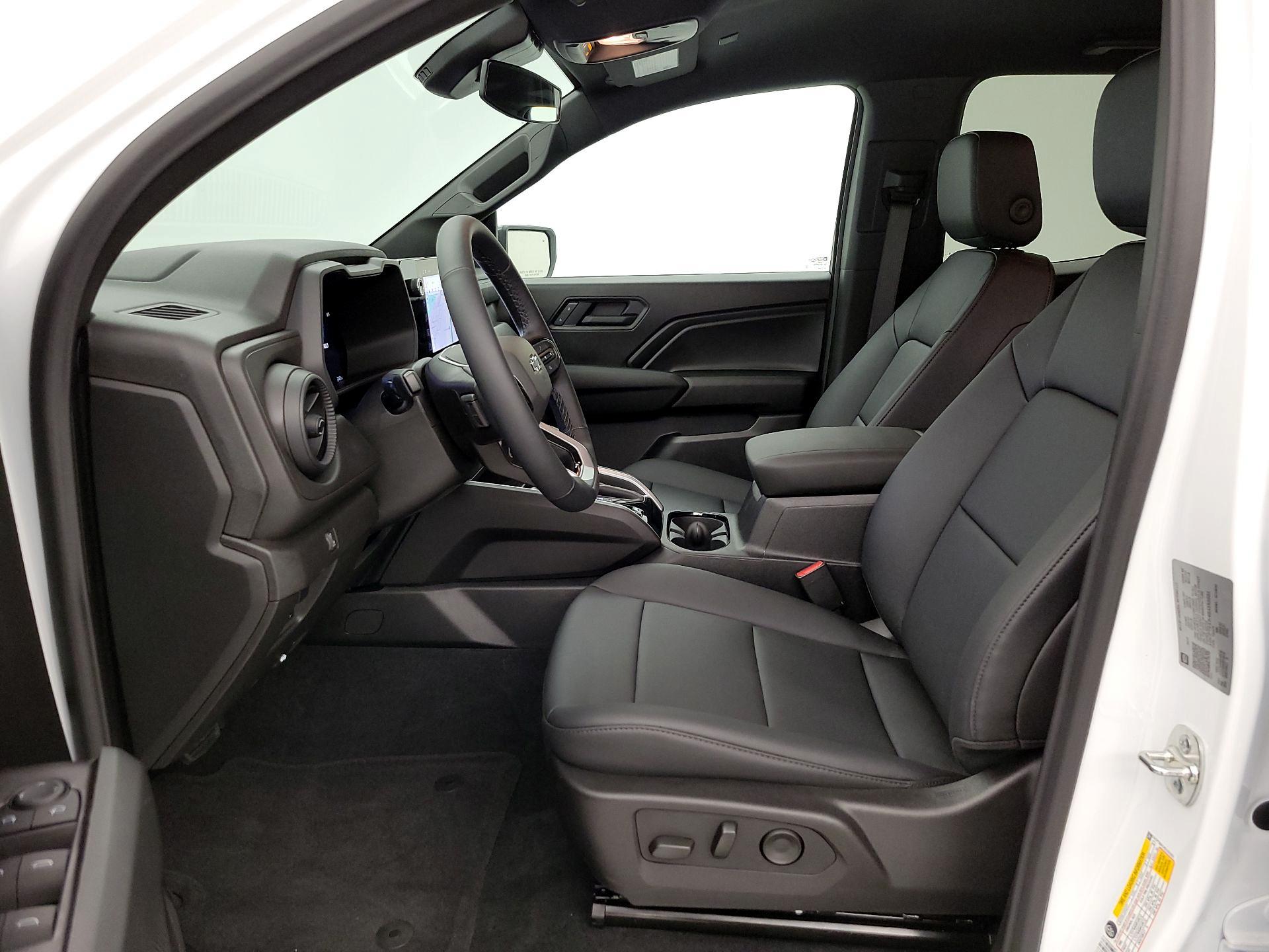 Thumbnail: 2025 Chevrolet Colorado - 11