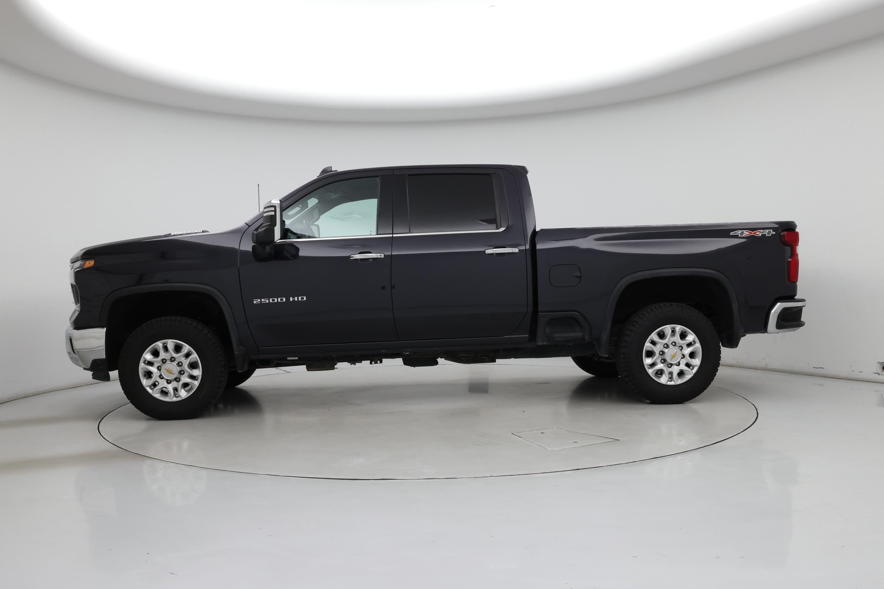 Thumbnail: 2024 Chevrolet Silverado 2500 - 3