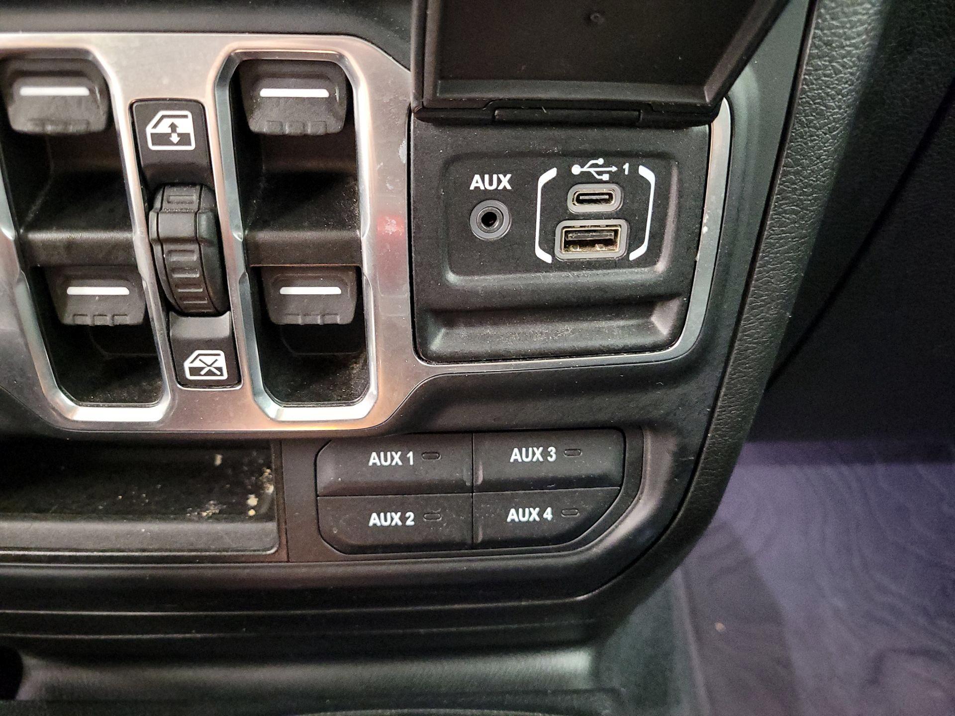 Thumbnail: 2023 Jeep Wrangler - 18