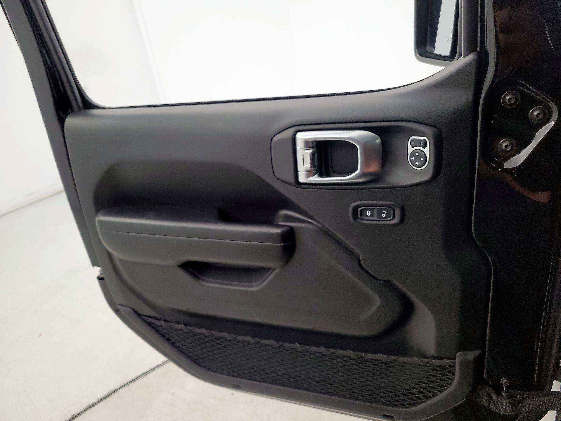 Thumbnail: 2023 Jeep Wrangler - 12