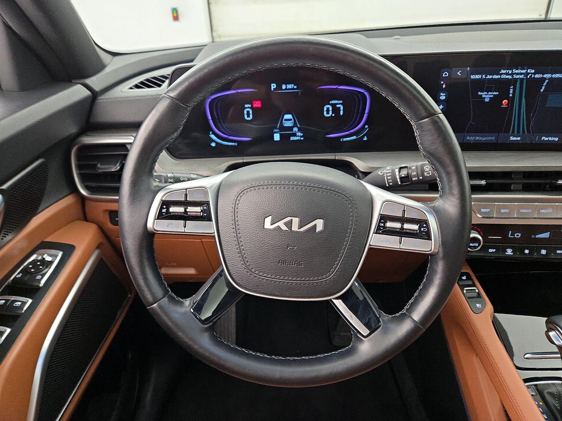 Thumbnail: 2023 Kia Telluride - 10