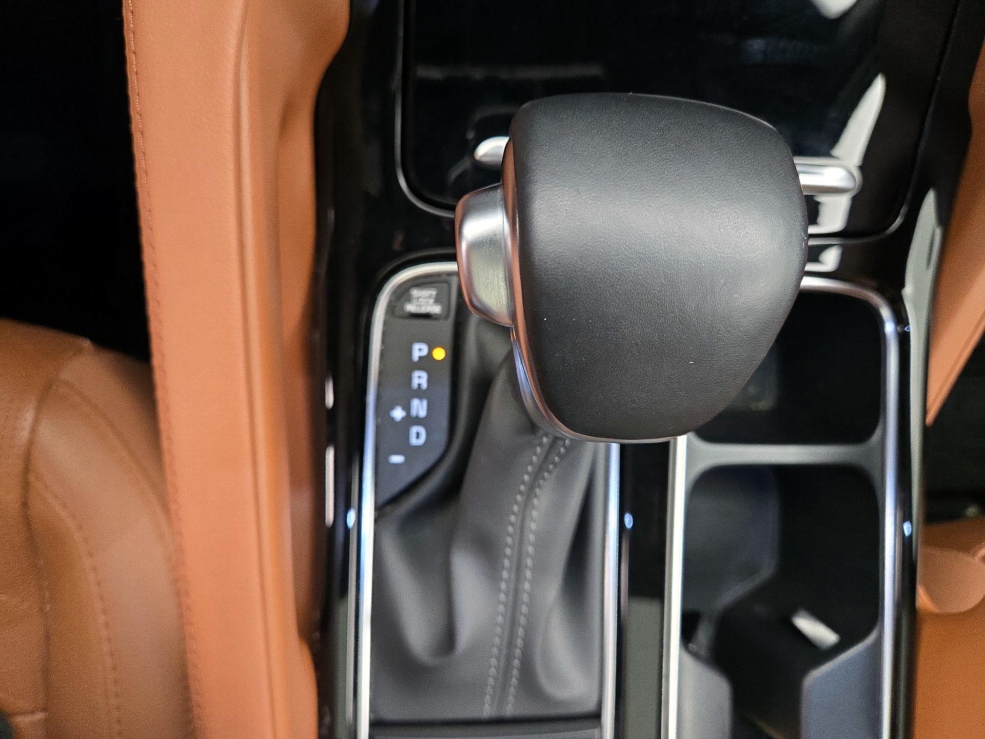 Thumbnail: 2023 Kia Telluride - 18