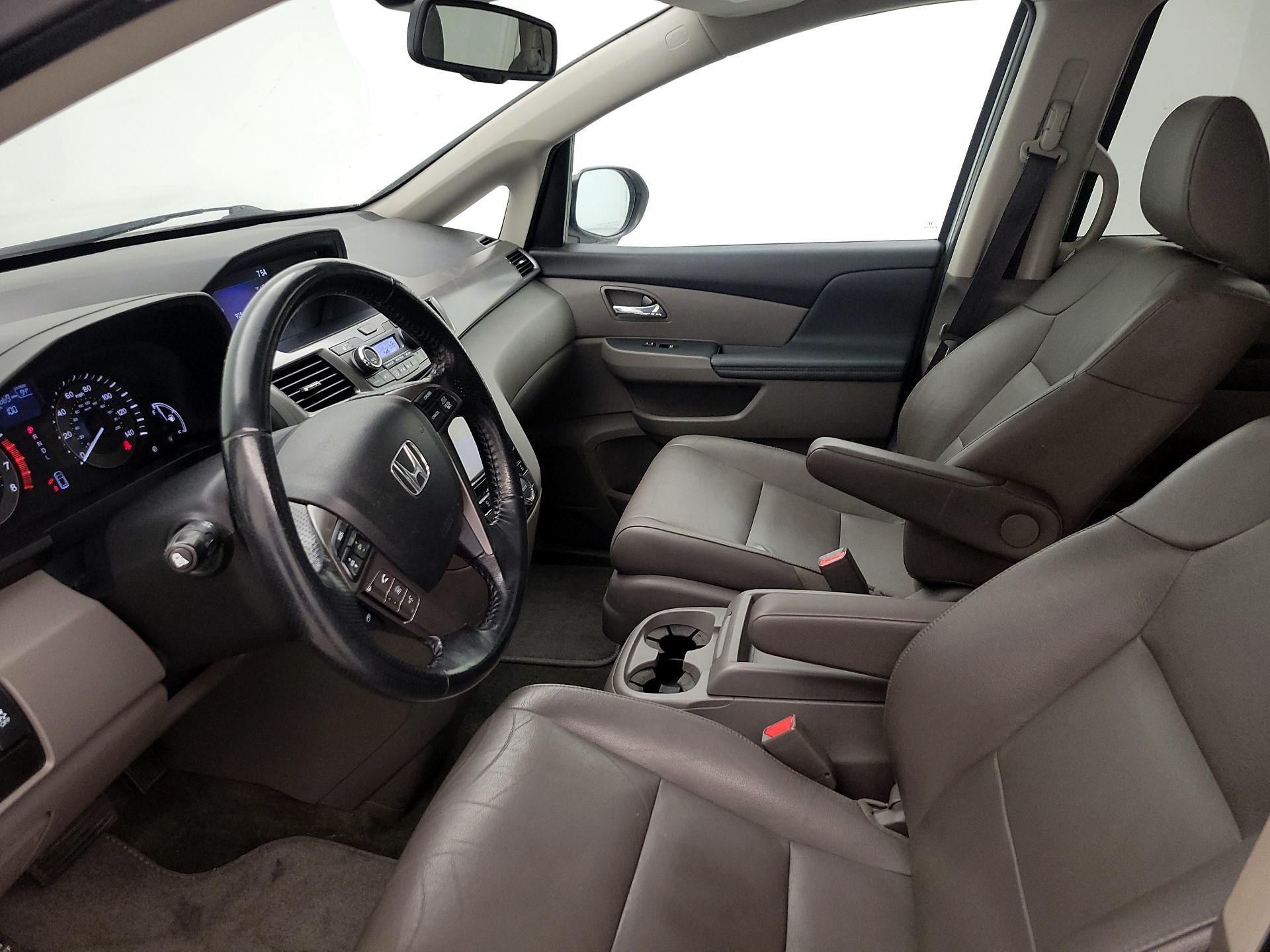 Thumbnail: 2015 Honda Odyssey - 11