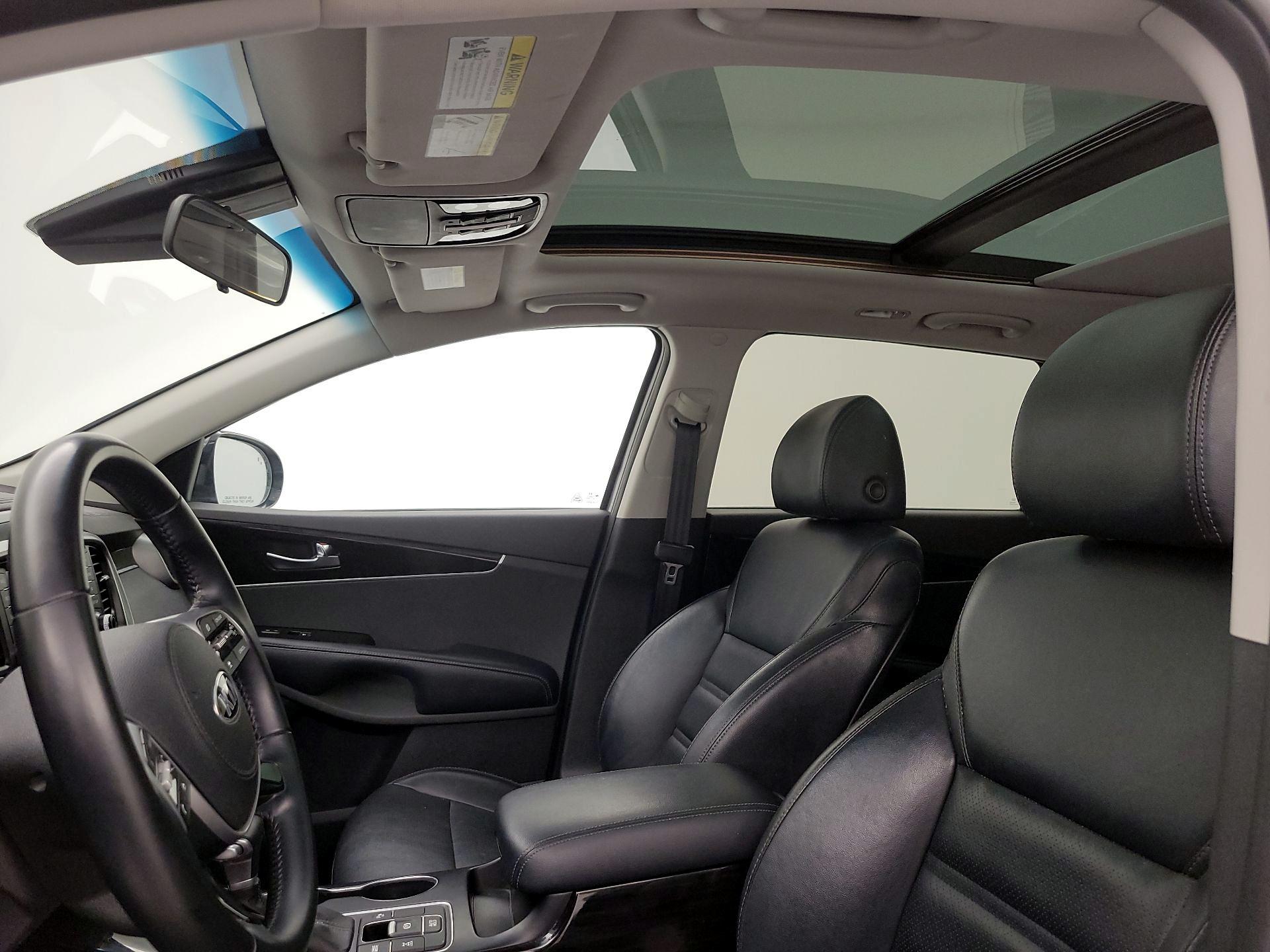 Thumbnail: 2020 Kia Sorento - 19