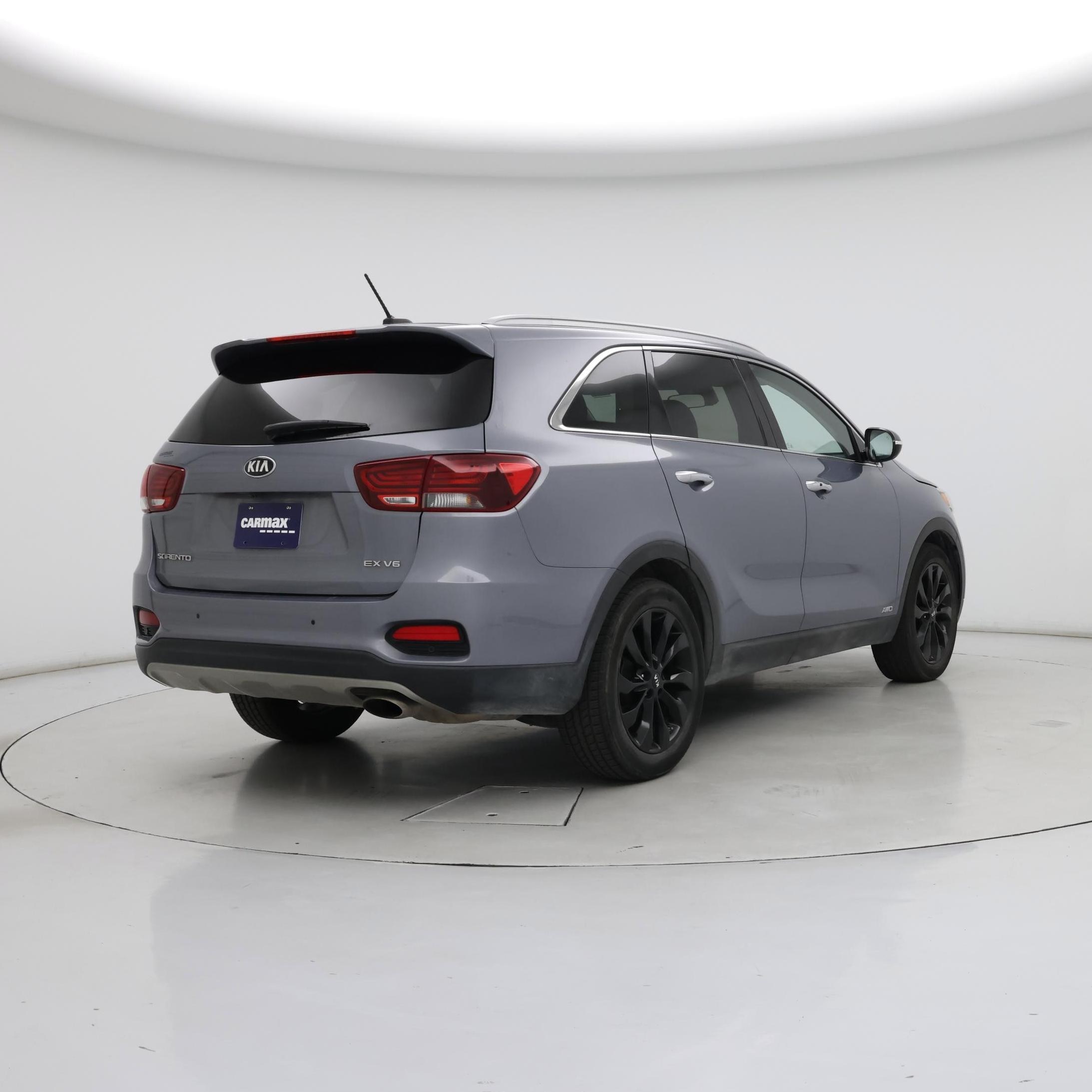 Thumbnail: 2020 Kia Sorento - 8