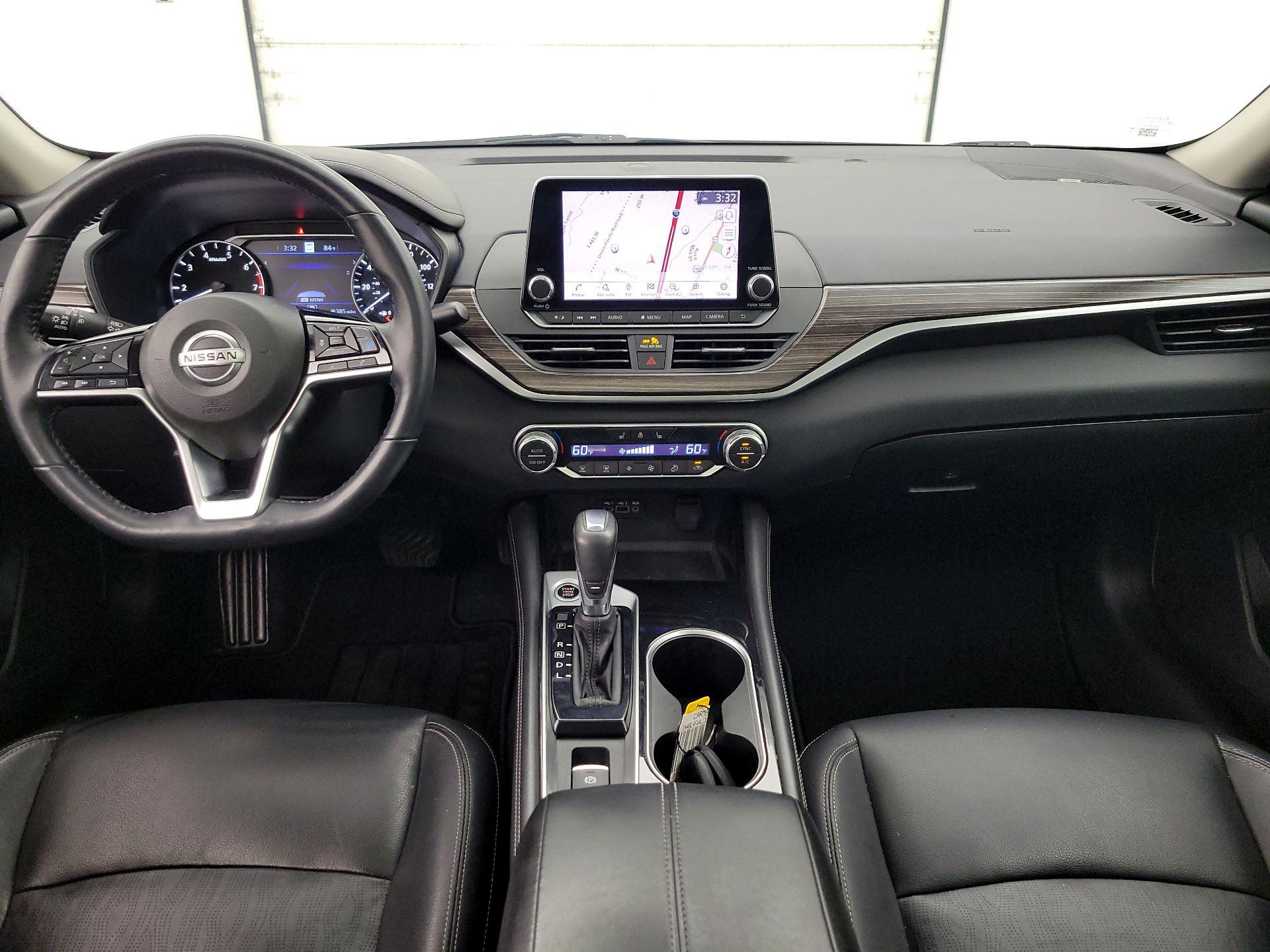 Thumbnail: 2020 Nissan Altima - 9