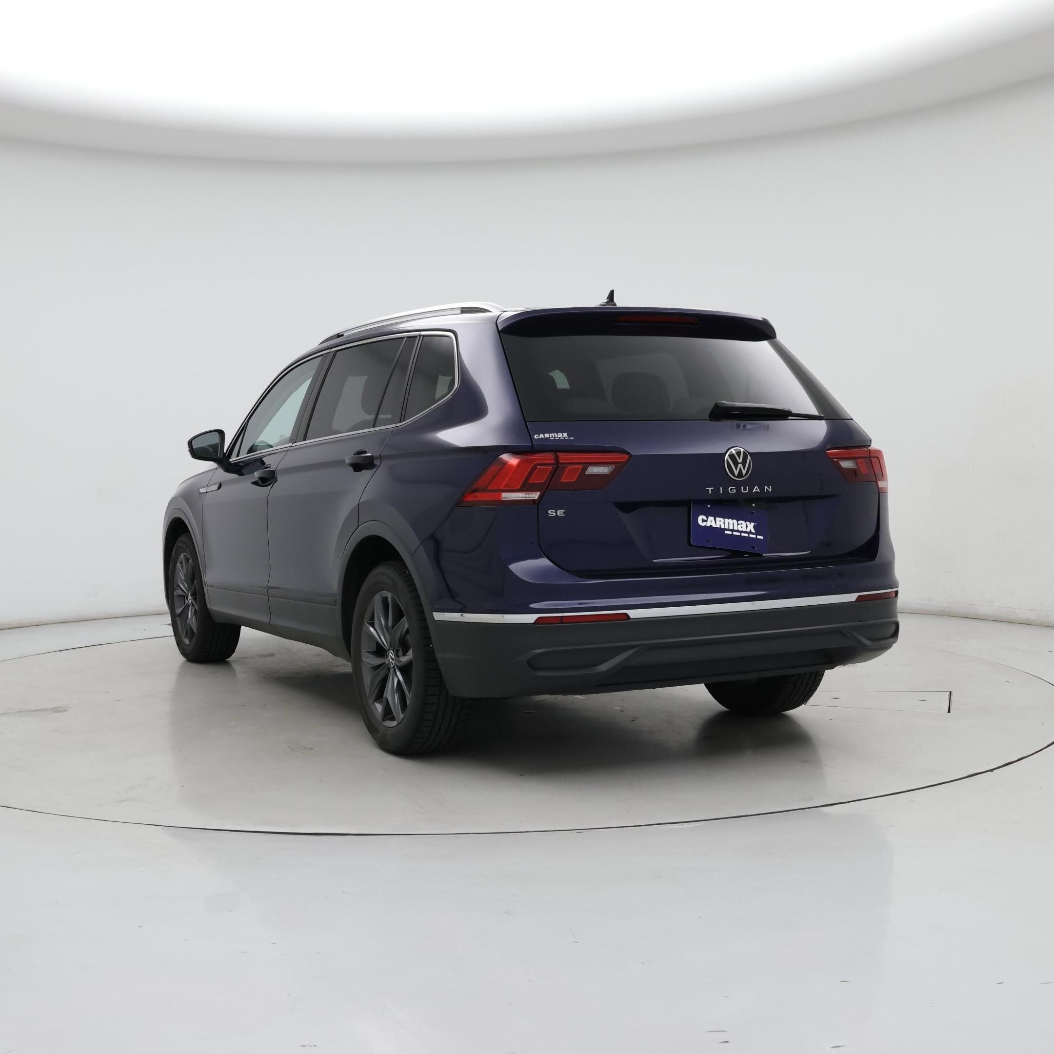 Thumbnail: 2022 Volkswagen Tiguan - 2